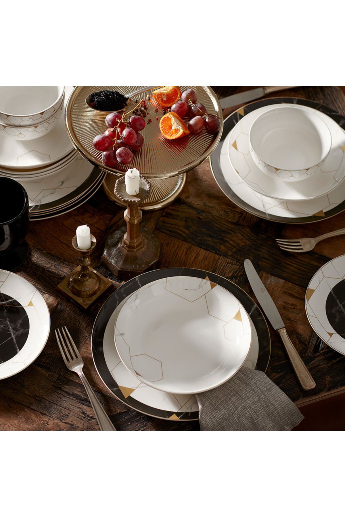 Karaca-Gem Tafelservice für 6 Personen, Teller Set 6 Personen, Porzellan, Dessertteller, Suppenschüssel 3