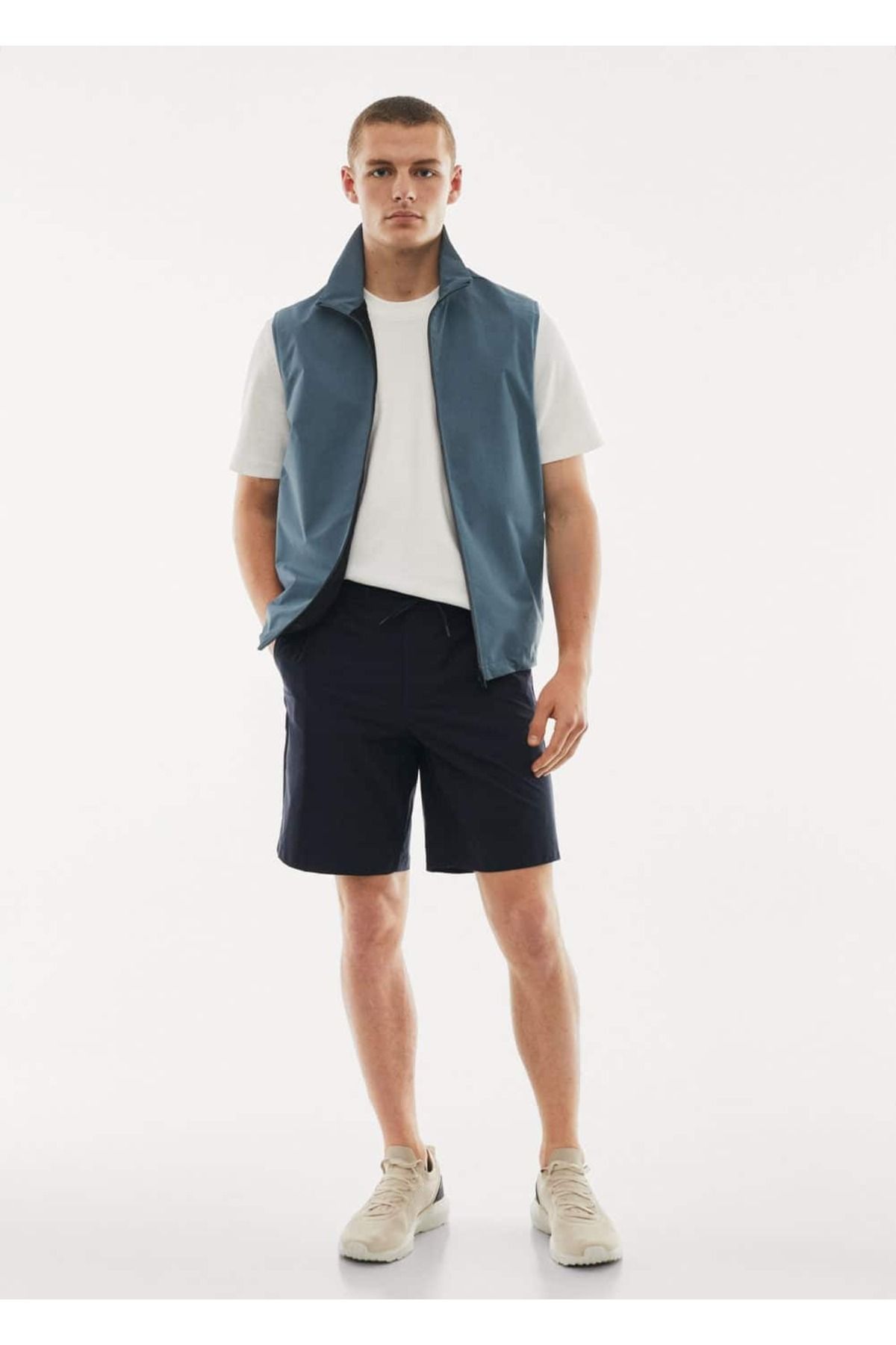 MANGO Man-Technical fabric corded bermuda shorts 2