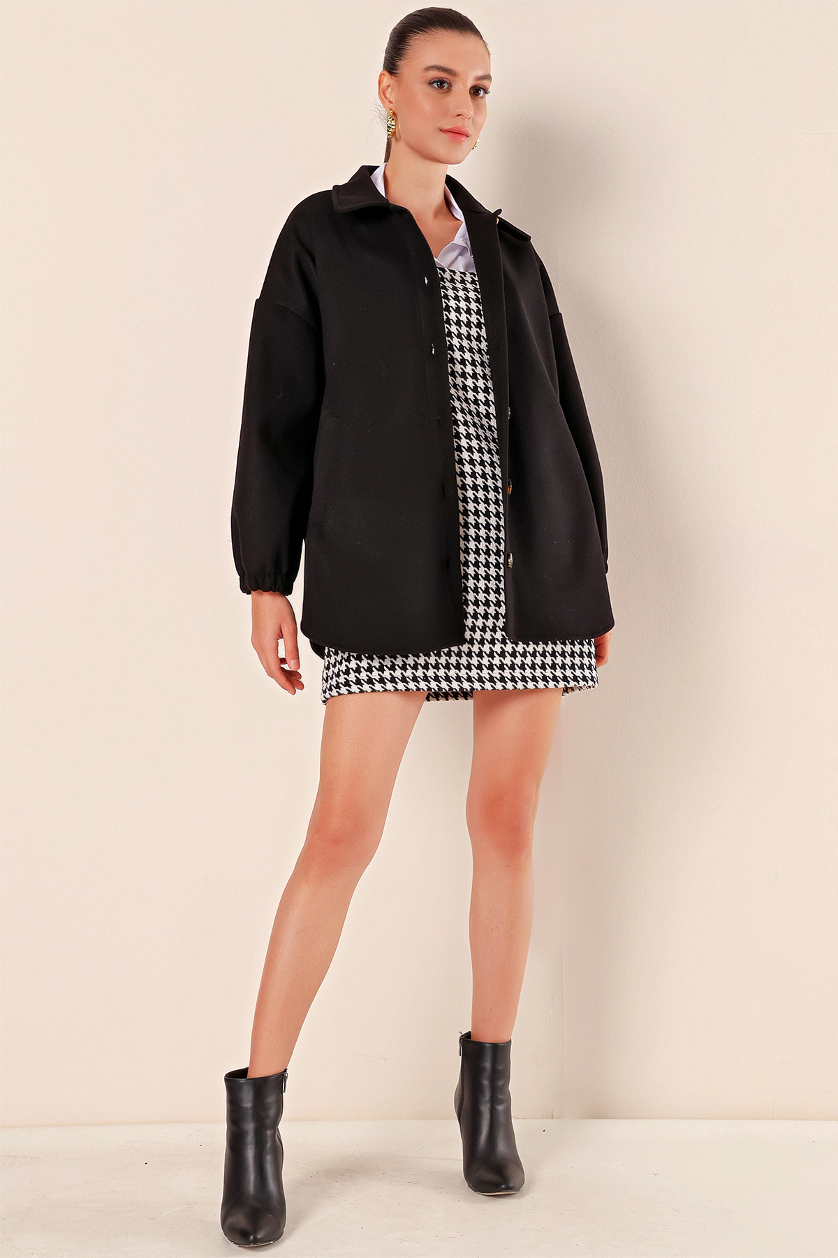 Bigdart-0674 Oversize-Shirt mit Taschen - Schwarz 2