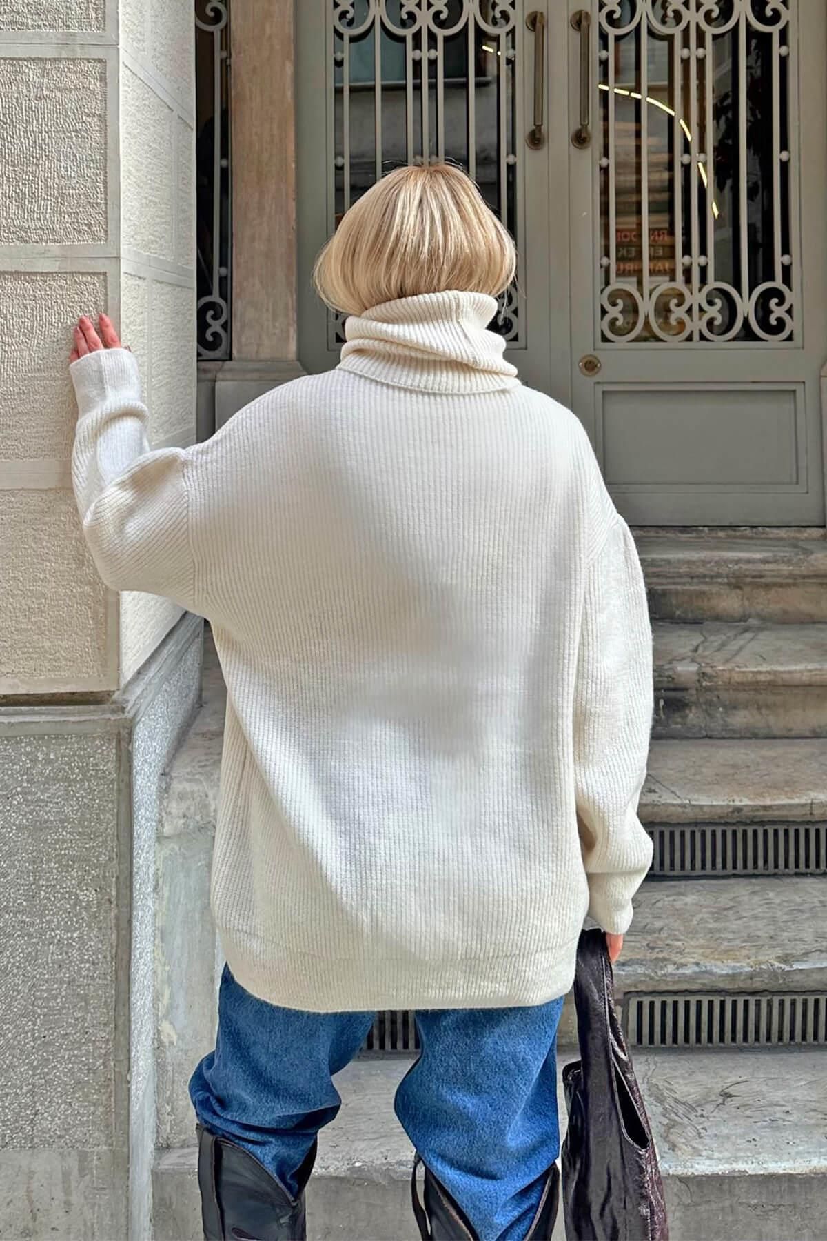 Swist-Beige Turtleneck Oversize Long Knitted Women's Knitwear Sweater 5