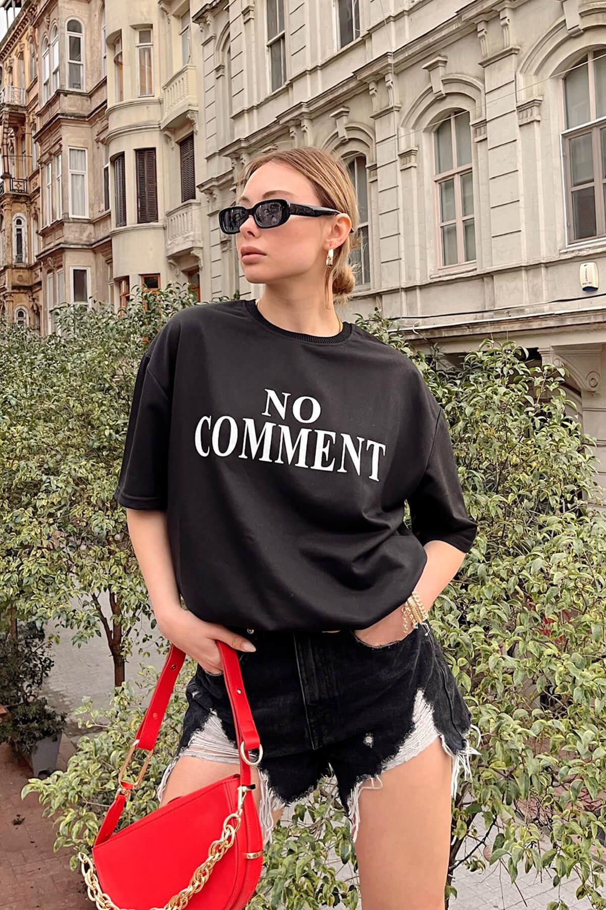 Swist-Schwarzes, übergroßes Damen-T-Shirt mit „No Comment“-Aufdruck 4