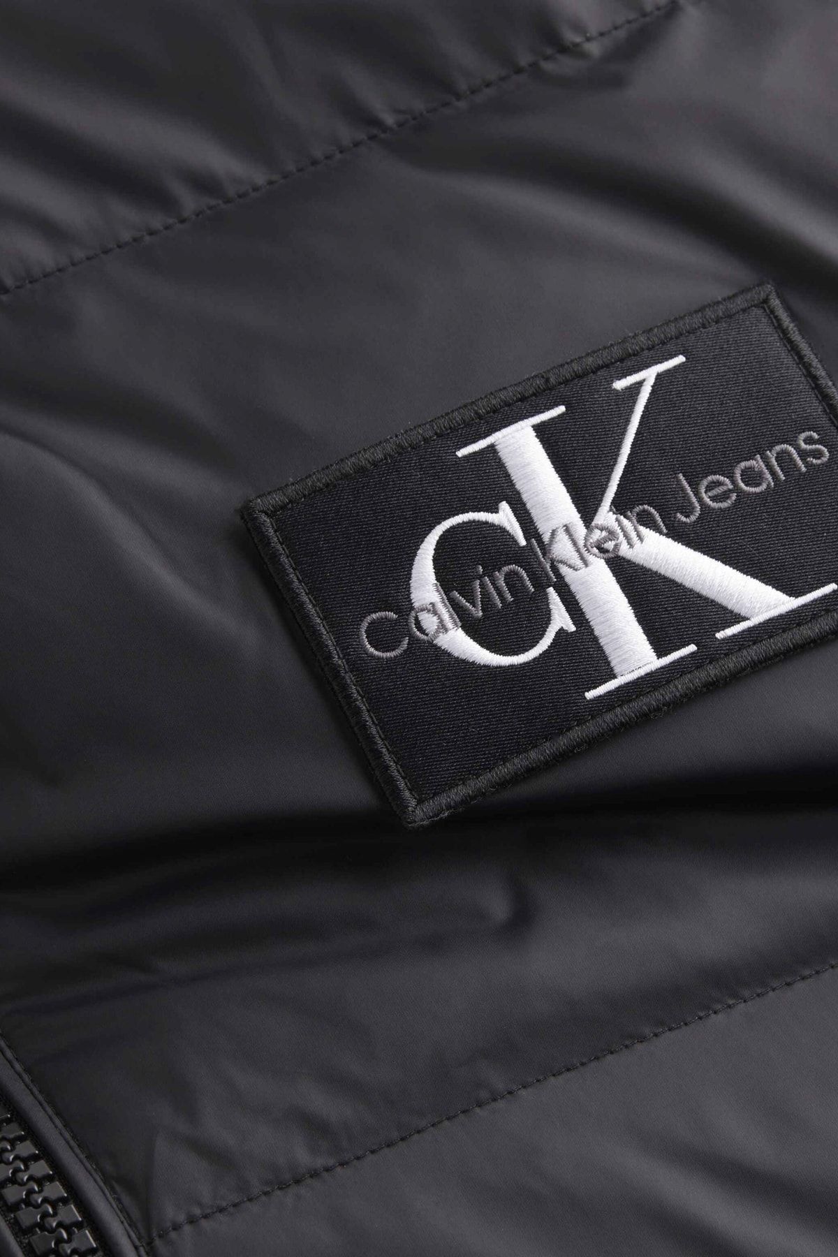Calvin Klein ESSENTIALS DOWN VEST