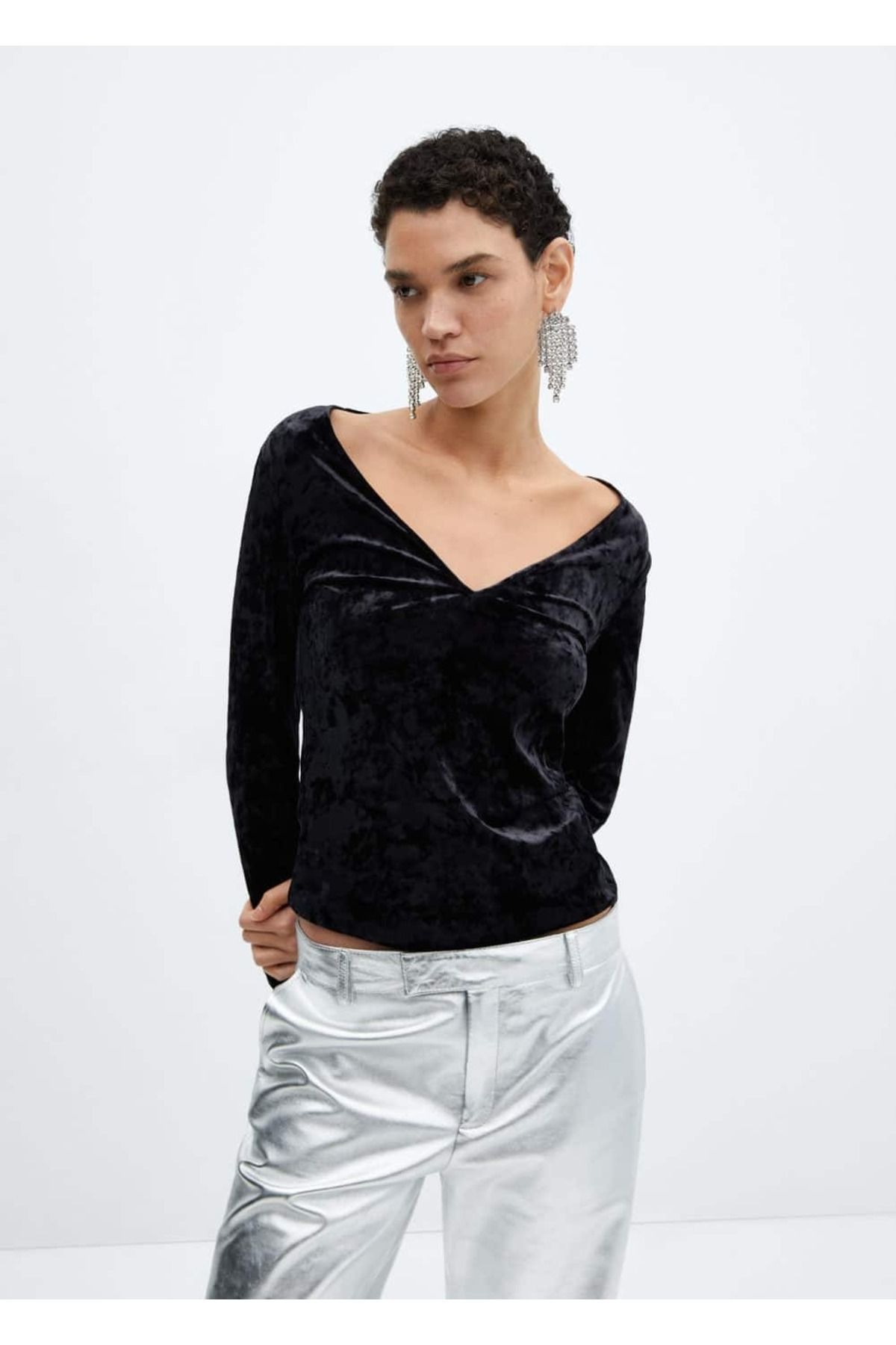 MANGO Woman-Velvet V-neck T-shirt 1