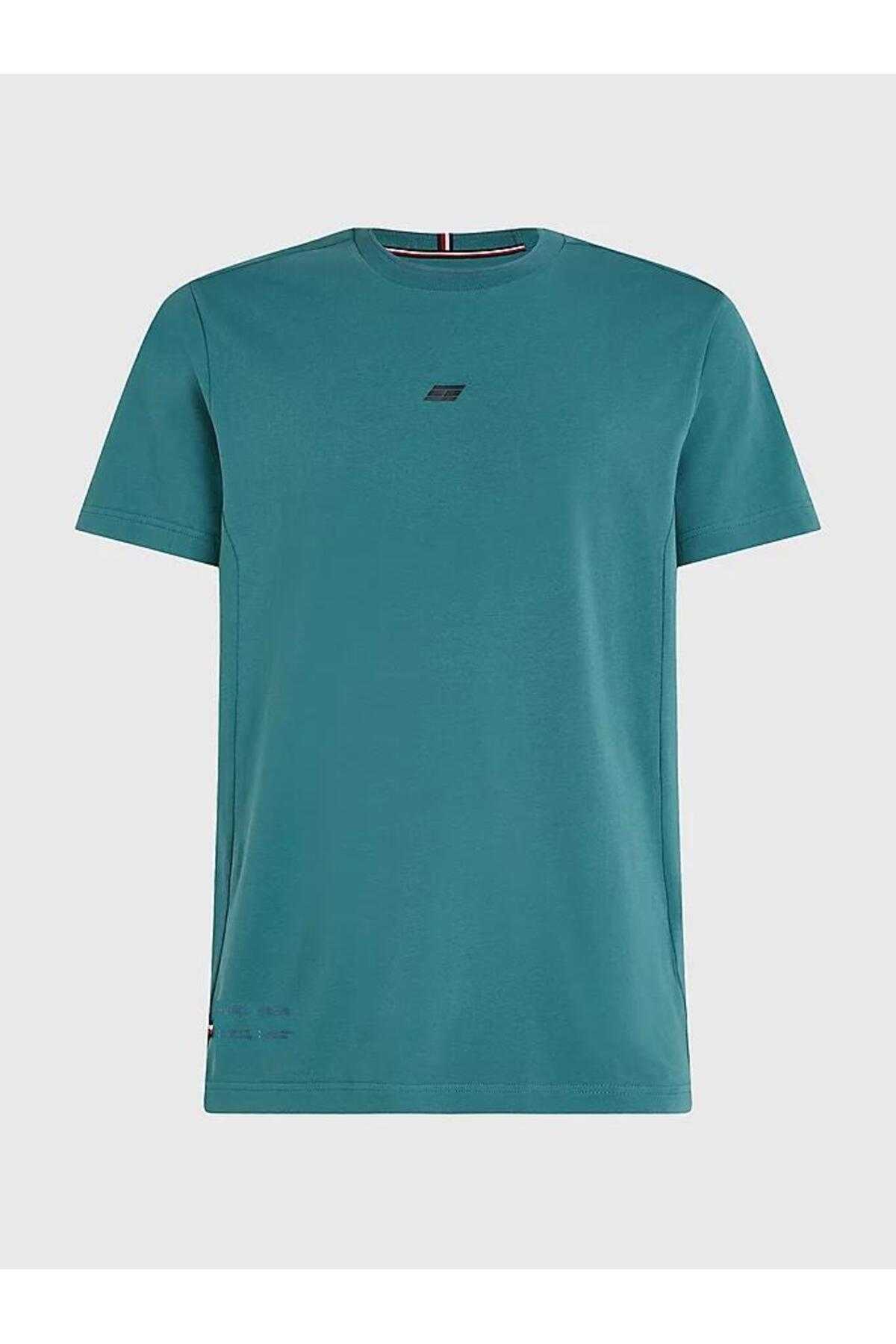 تامی هیلفیگر بهترین تی‌شرت‌های سایز کوچک Essentials