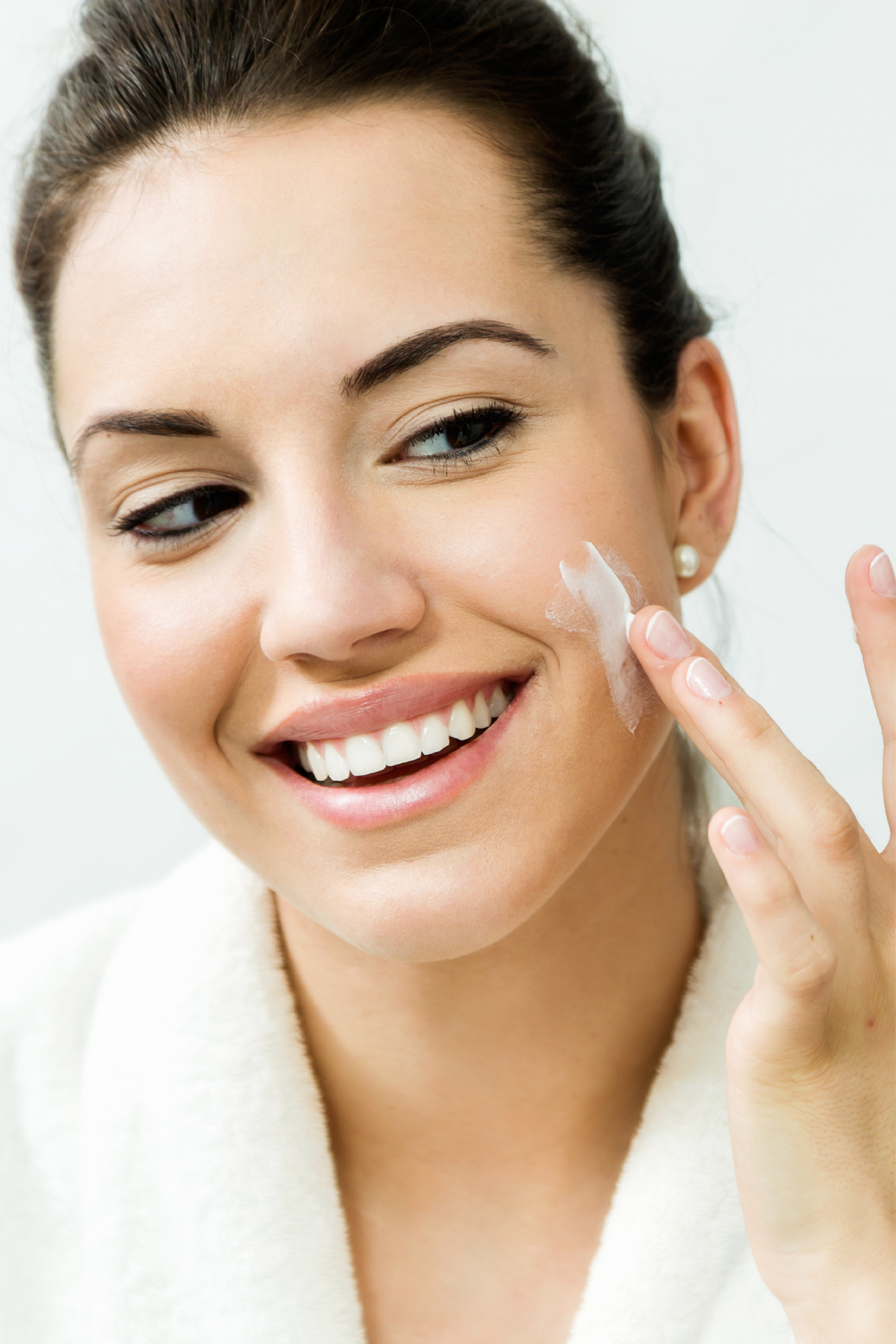 DELPHİUM LEKE AÇICI AKILLI KREM Fiyatı, Yorumları - Trendyol