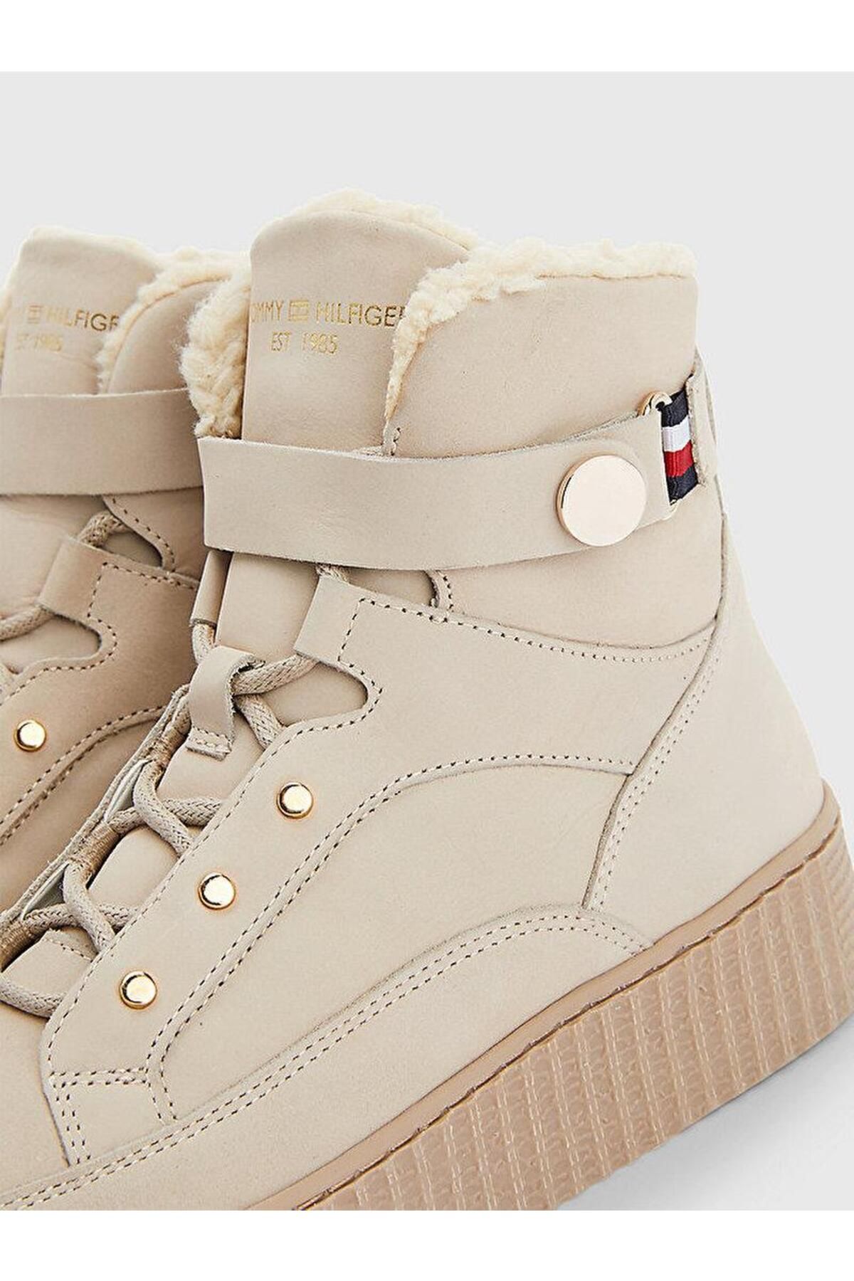 Tommy Hilfiger-Warmlined Lace Up Boot 4