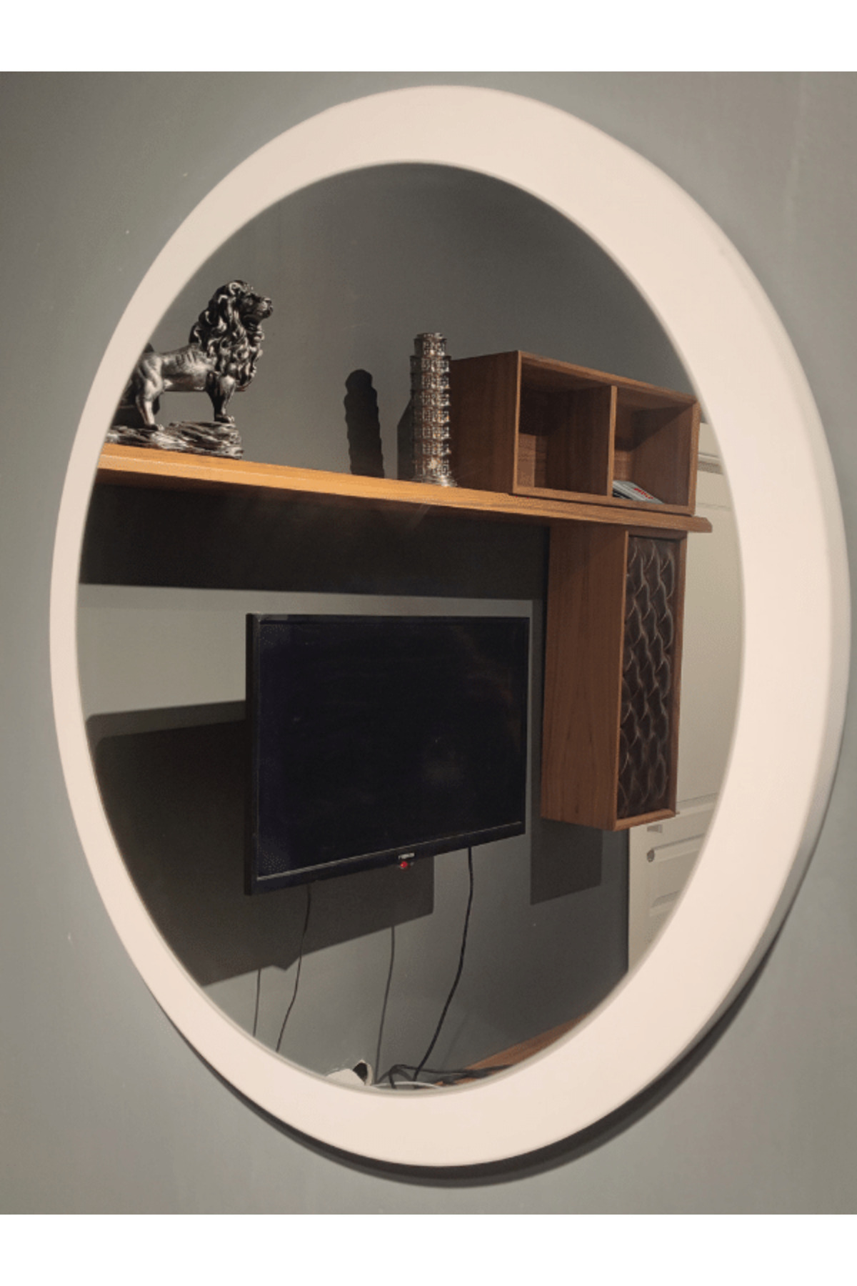 Dekoratif Beyaz Duvar Aynası Wc Hol Antre Oda Konsol Aynası 59 Cm