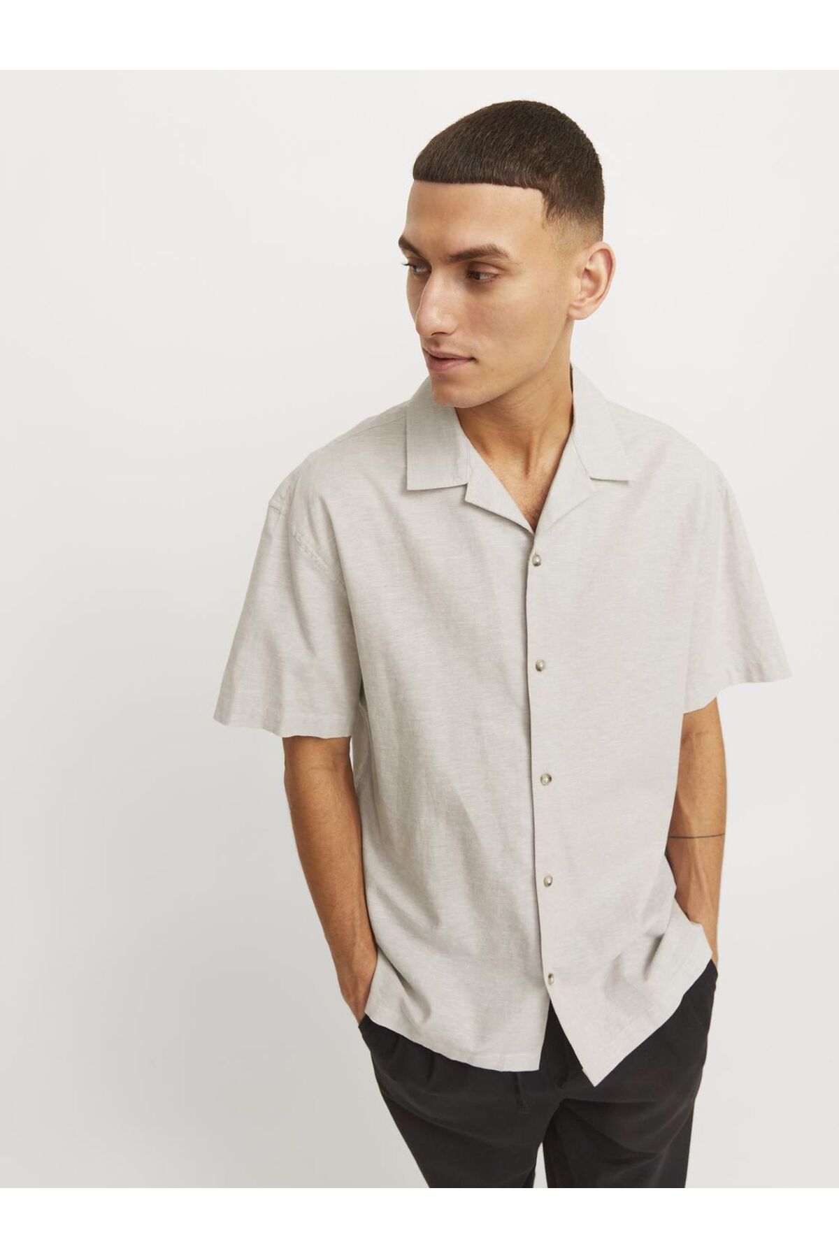 پیراهن جک اند جونز مردانه پنبه ای خاکستری  راسته Regular/رگولار    بیسیک کژوال/روزمره | Jack & Jones TYC9BABCBD170944063314091 TR - تصویر 7