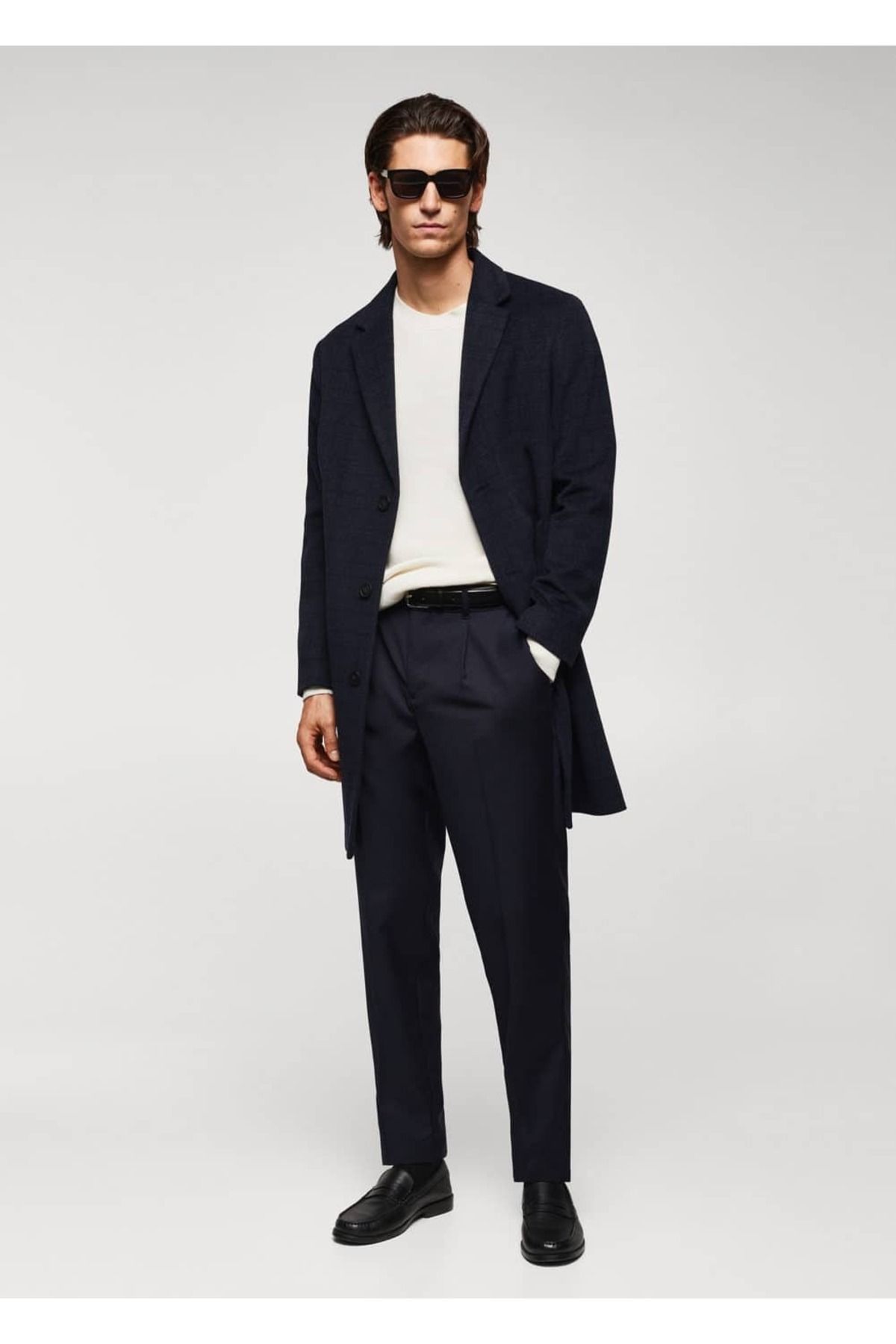 complete the look image
