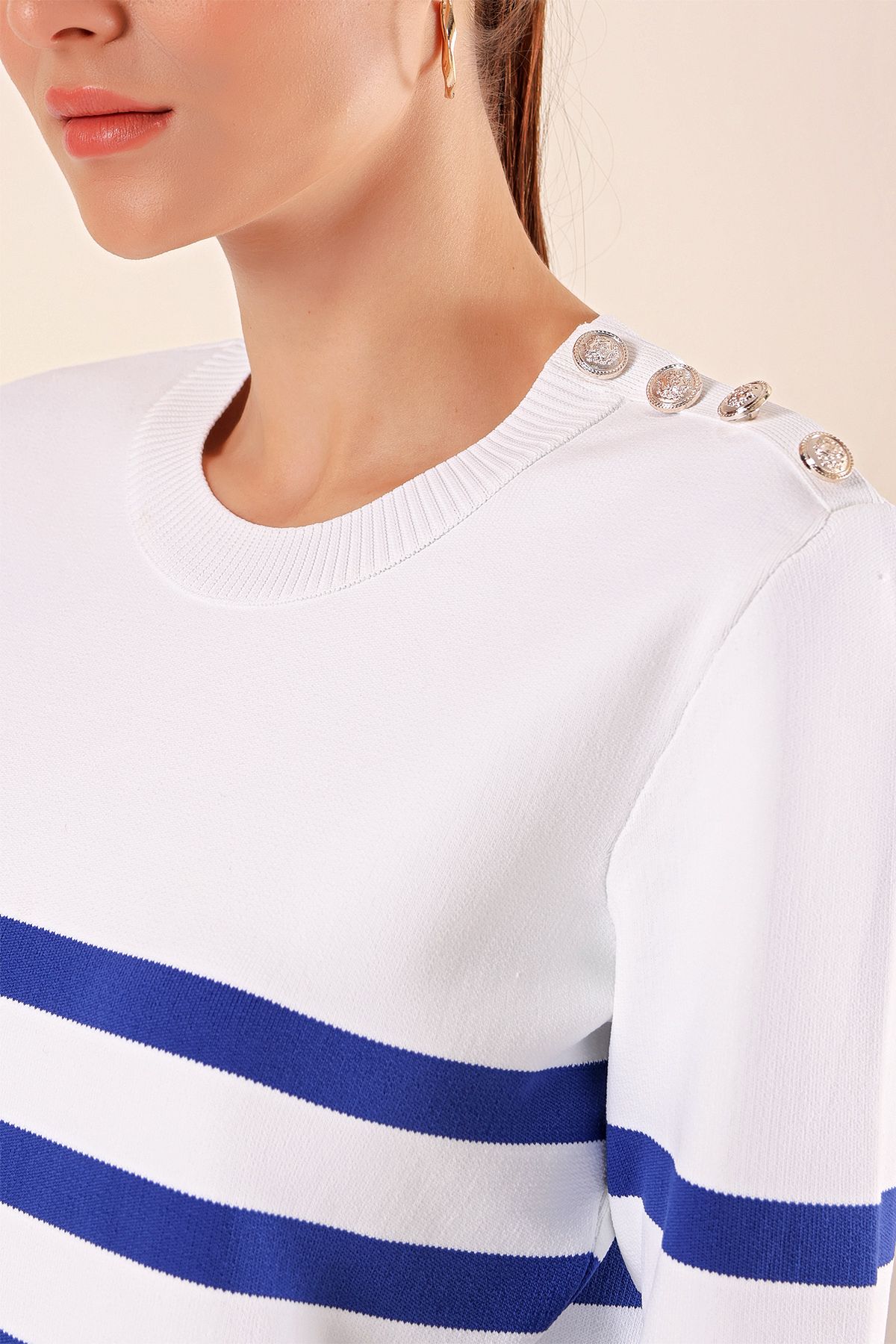 Bigdart-15820 Gestreifter Pullover mit Knopfdetail - C.Saks 2