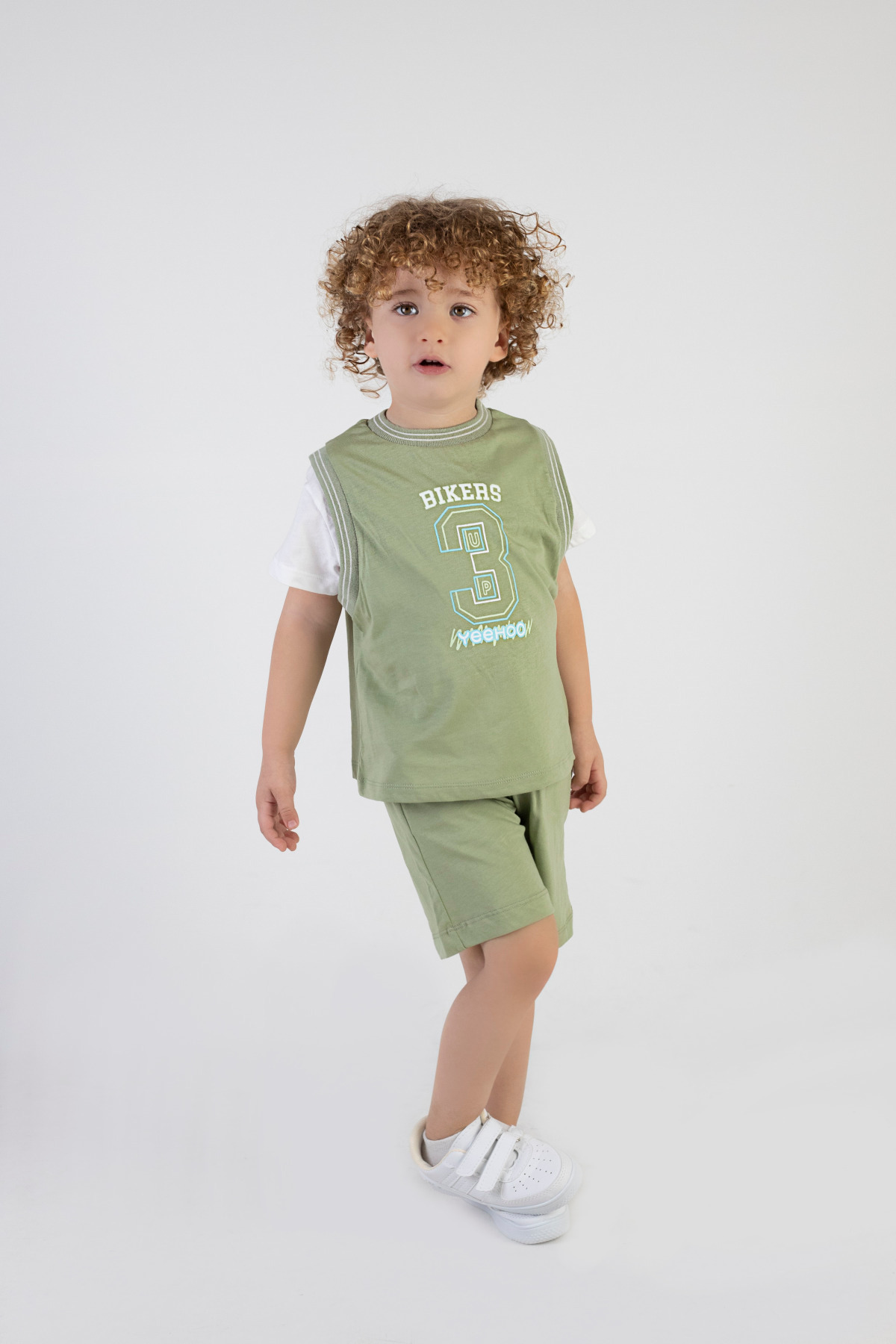 HARİKA KİDS Erkek Çocuk Bikers Baskılı  Kısa Kollu Şortlu Alt Üst Takım fotoğrafı 2 (önizleme)