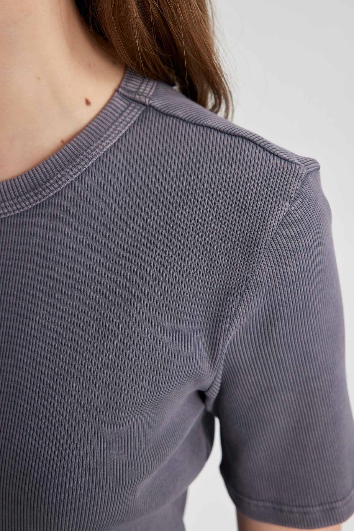 تی شرت زنانه دفاکتو | C2579AX24SM Defacto - Image 5