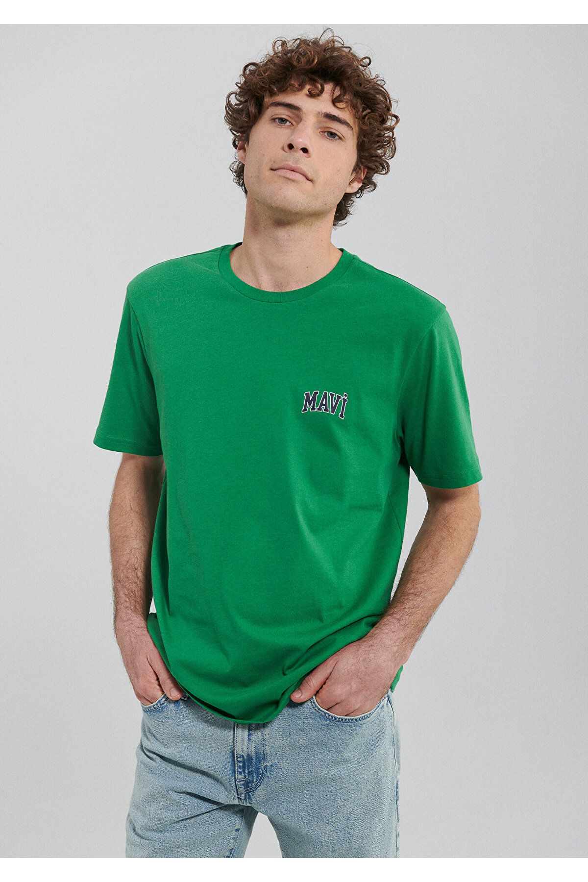 Mavi تی شرت سبز چاپ شده آرم مناسب / برش معمولی 06111714-71696