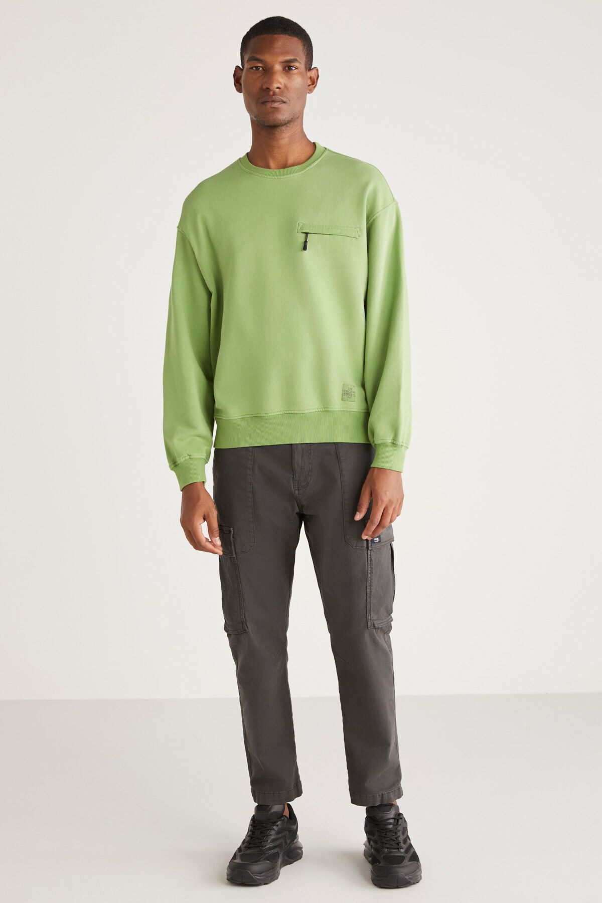 Green sweatshirt mens store