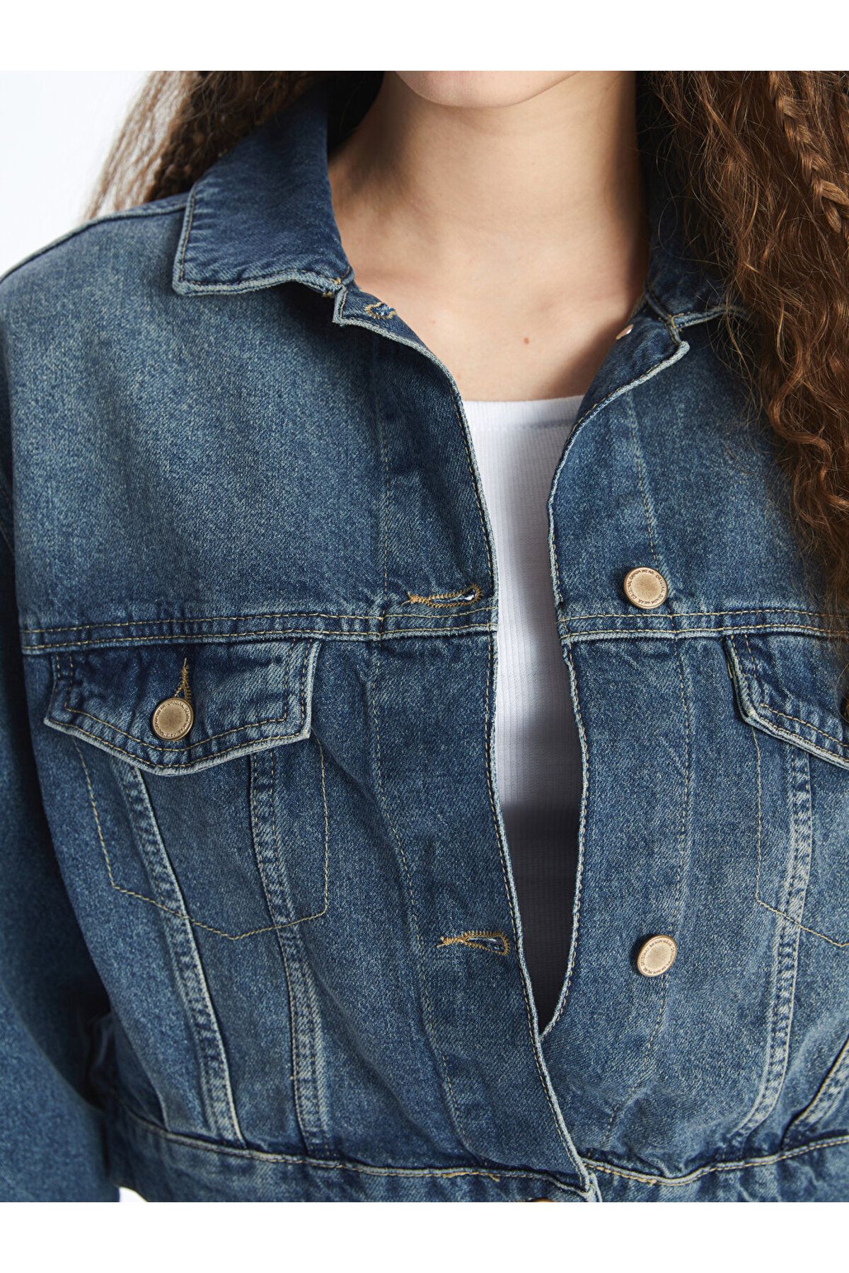 LC Waikiki-Jachetă de jeans pentru femei, cu guler de cămașă și mânecă lungă 4