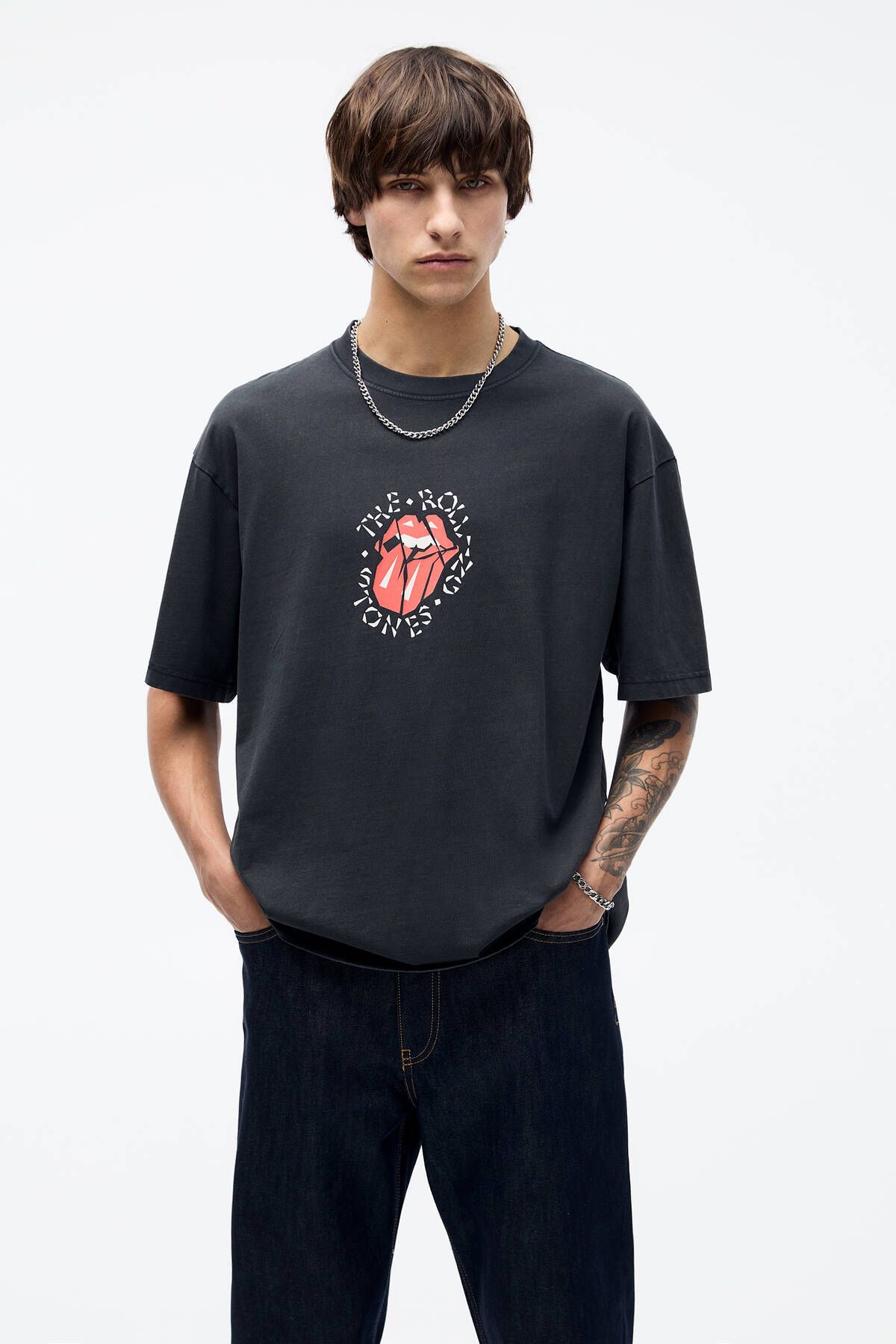 Pull & Bear تی شرت جلوه رنگ پریده Rolling Stones