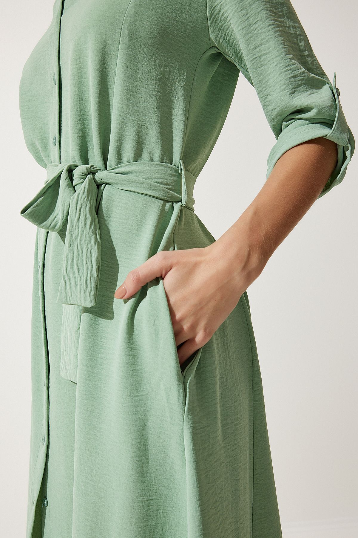 Happiness İstanbul-Grünes Hemdblusenkleid mit Gürtel für Damen DD01256 8