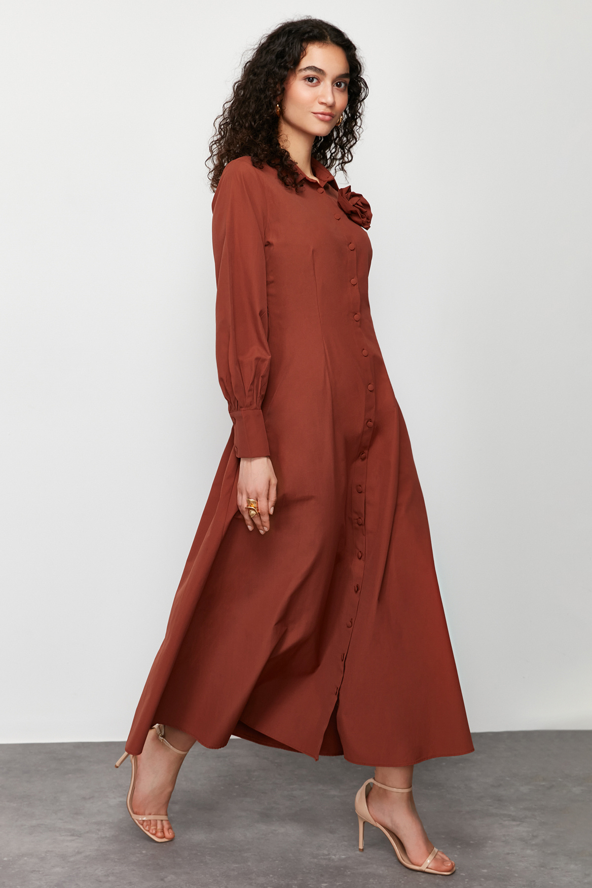 Trendyol Modest Brown Floral Detail Buttoned Woven Shirt Dress TCTSS24EB00029
