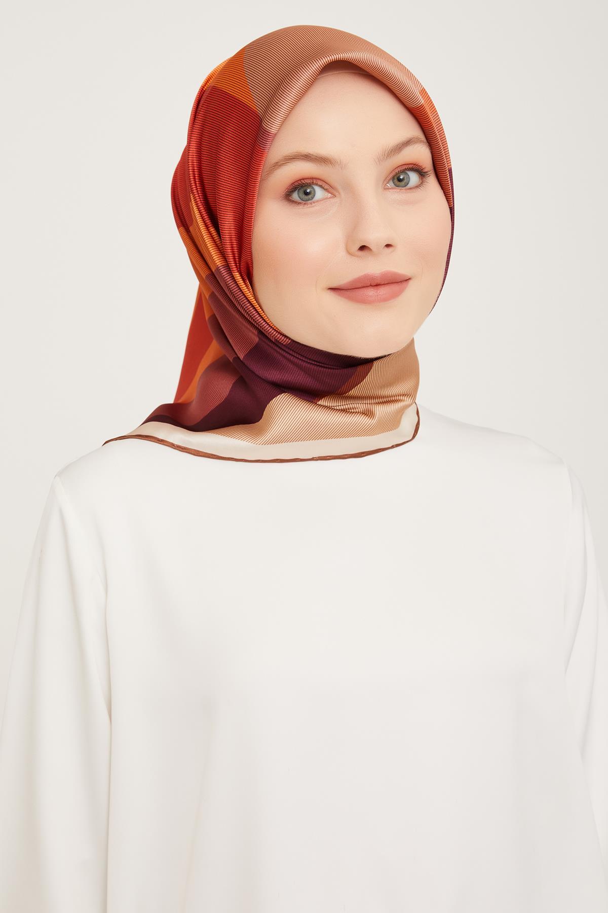 روسری زنانه آرمینه | 8.6839E+12 Armine - Image 2