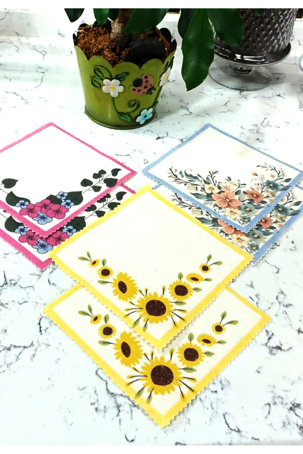 6 Parça Farklı Desende Sunum Peçetesi Kokteyl Peçetesi Bardak Altlığı