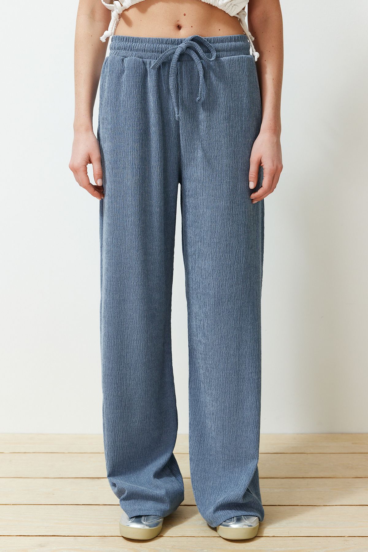 Trendyol Collection-Ευέλικτο πλεκτό παντελόνι Premium Indigo με φαρδύ πόδι TWOSS24PL00054 10