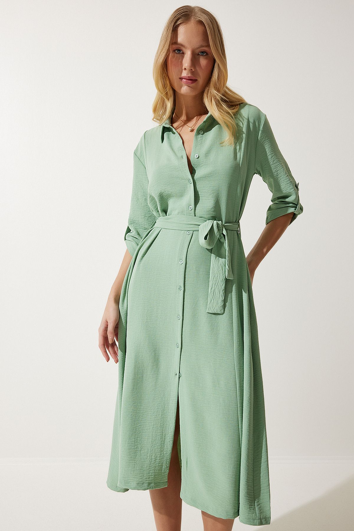 Happiness İstanbul-Grünes Hemdblusenkleid mit Gürtel für Damen DD01256 5