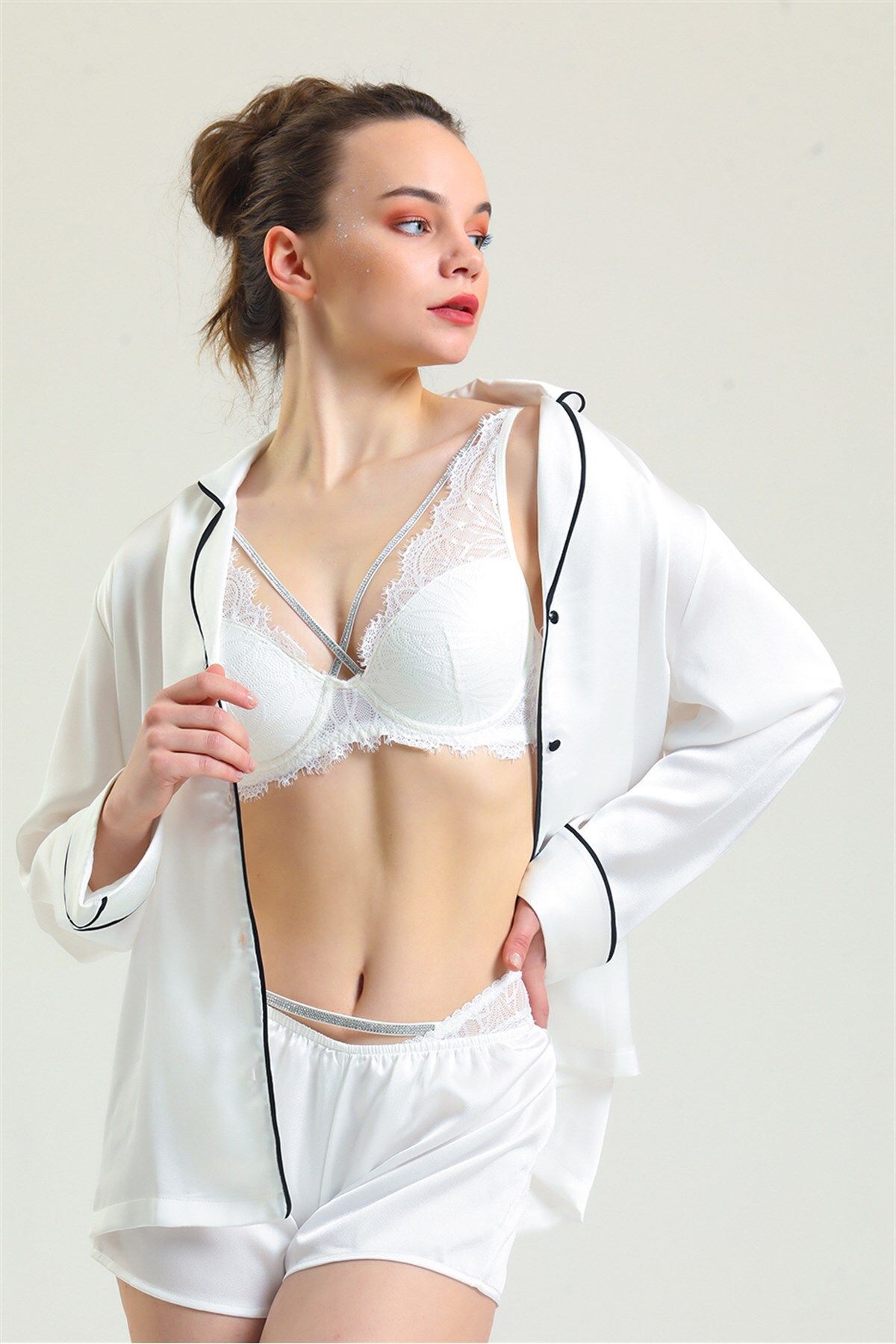 Magic Form-Stoned Supported Cross String Bra - 4686 3