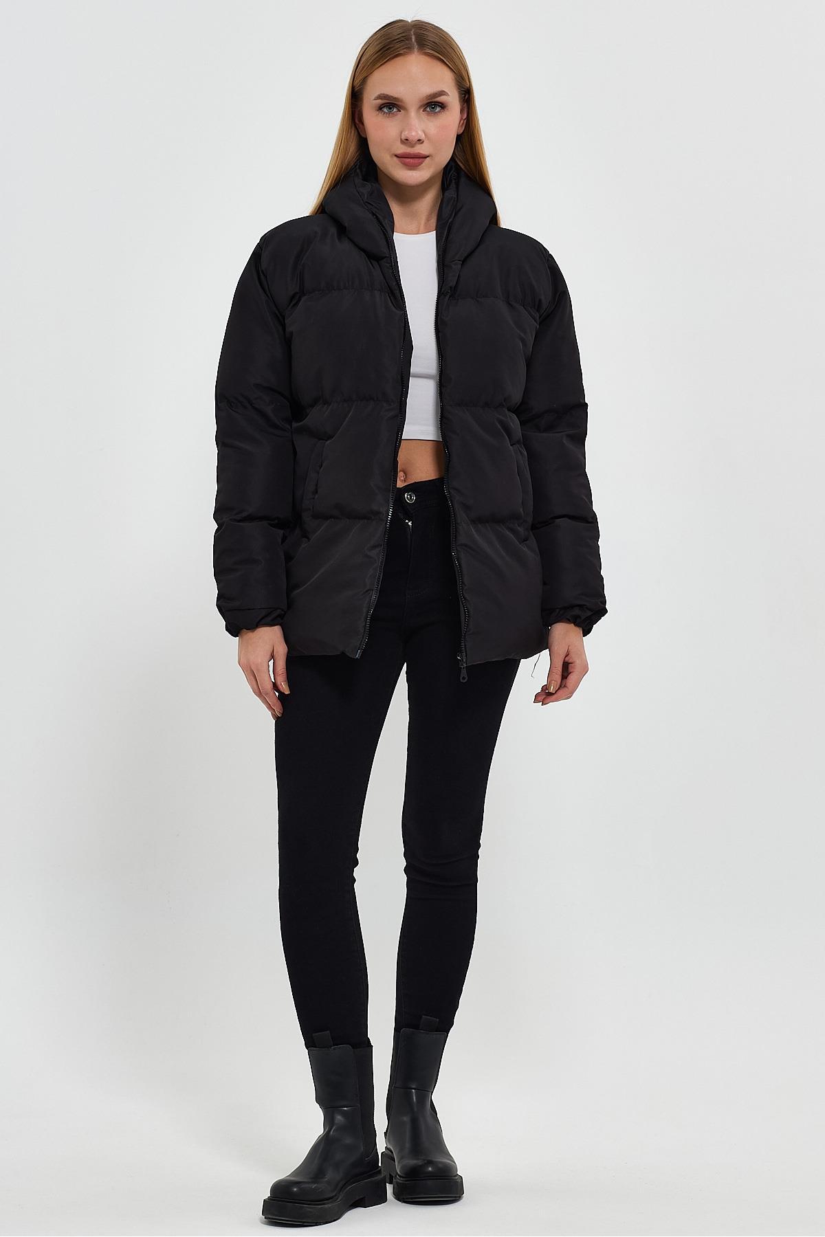 Ceylen kadın Siyah Kapüşonlu Oversize Şişme Mont