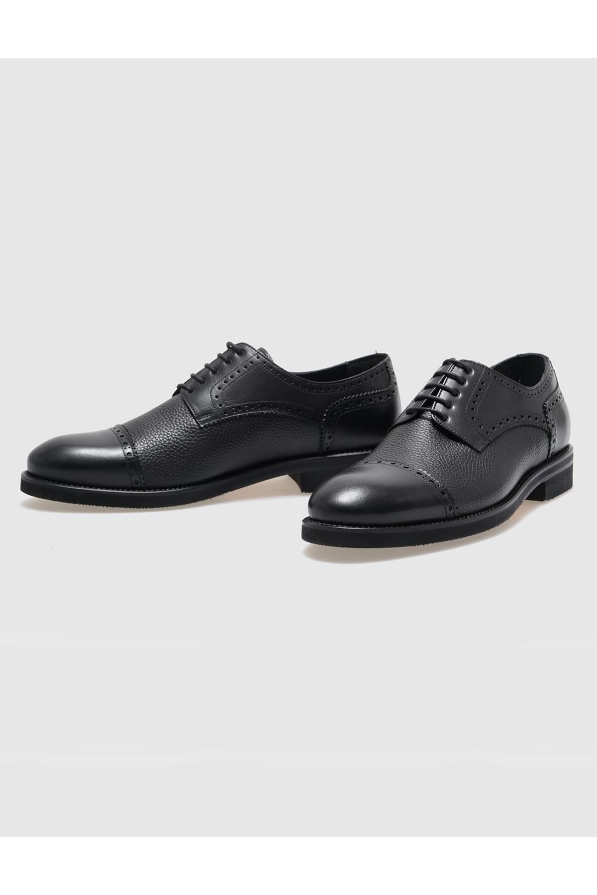 Cabani کفش های کلاسیک توری سیاه چرمی