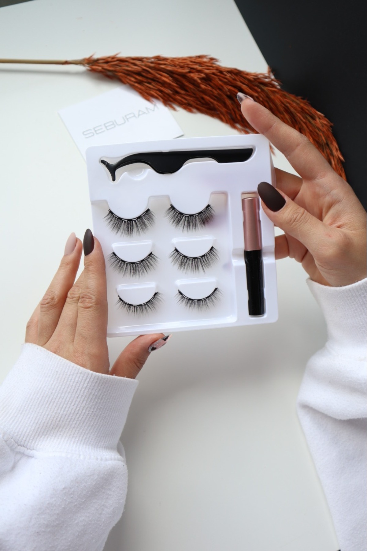 مژه مصنوعی  KN-MAN1