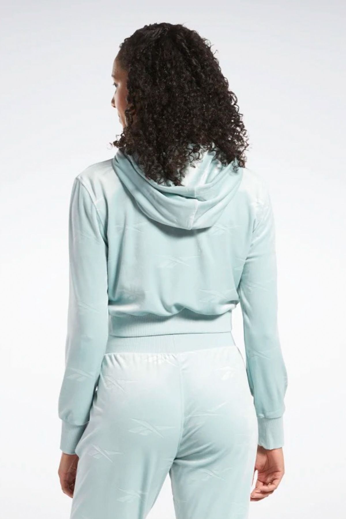 Reebok CL ENERGY Q4 VELOUR Ac k Gri Kad n E ofman Ustu Kad n Giyim