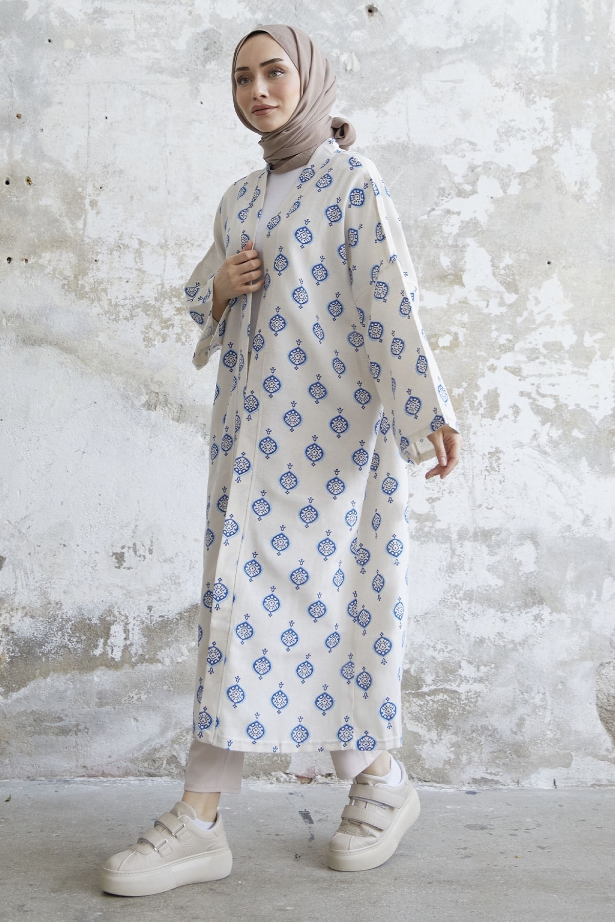 InStyle-Ethnic Pattern Long Kimono - Indigo 4