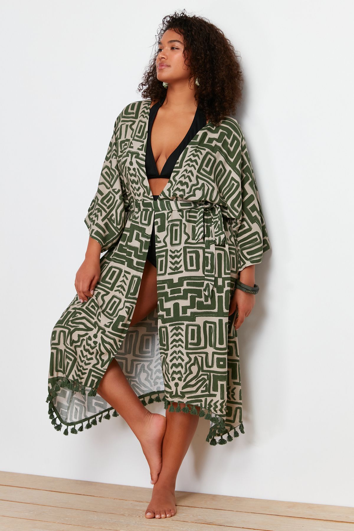 Trendyol Curve-Îmbrăcăminte de plajă din viscoză cu mâneci liliac - Fusta multicoloră, kimono și caftan de mărime mare TBBSS24DE00005 3