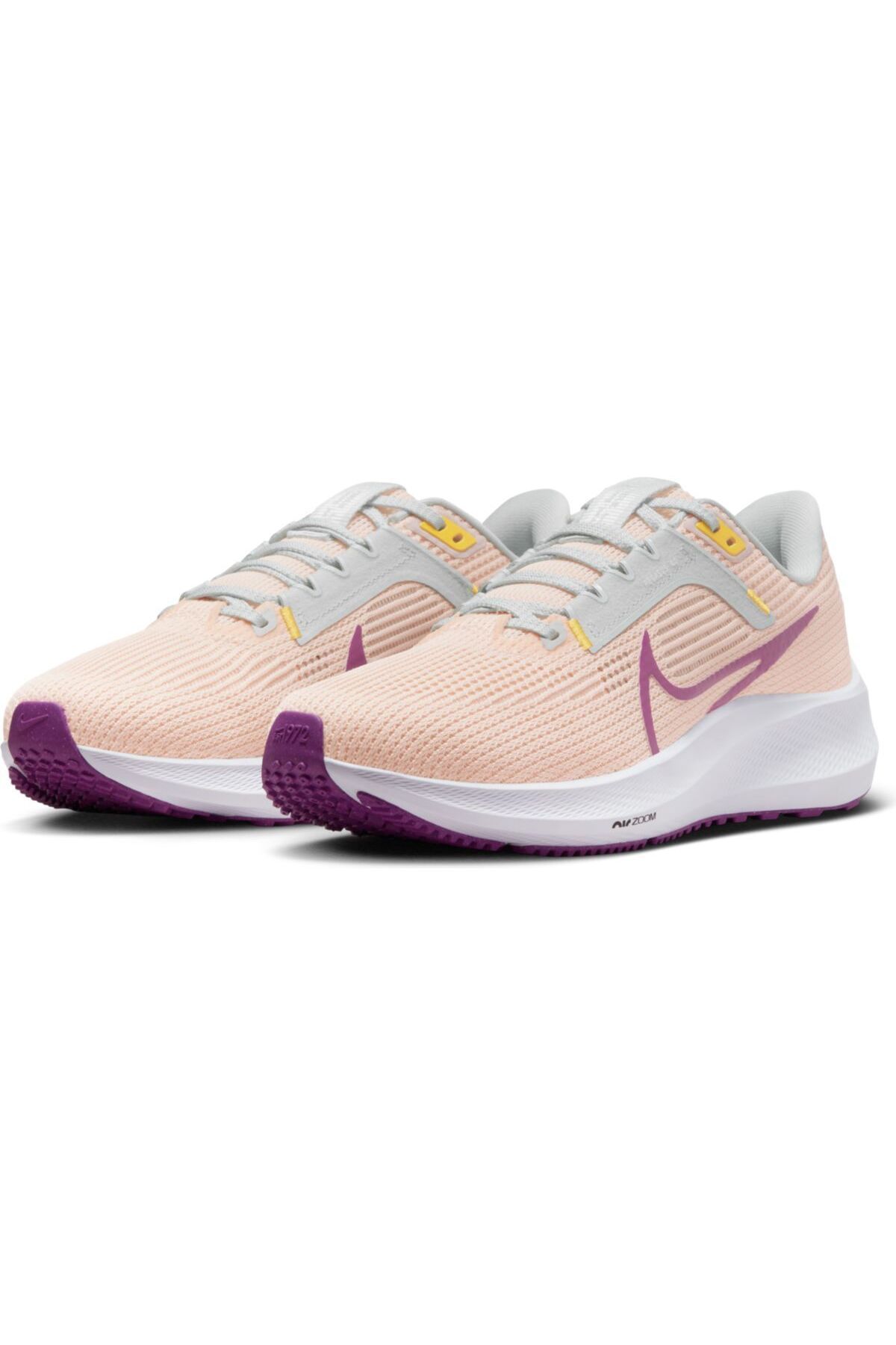 W NİKE AIR ZOOM PEGASUS 40