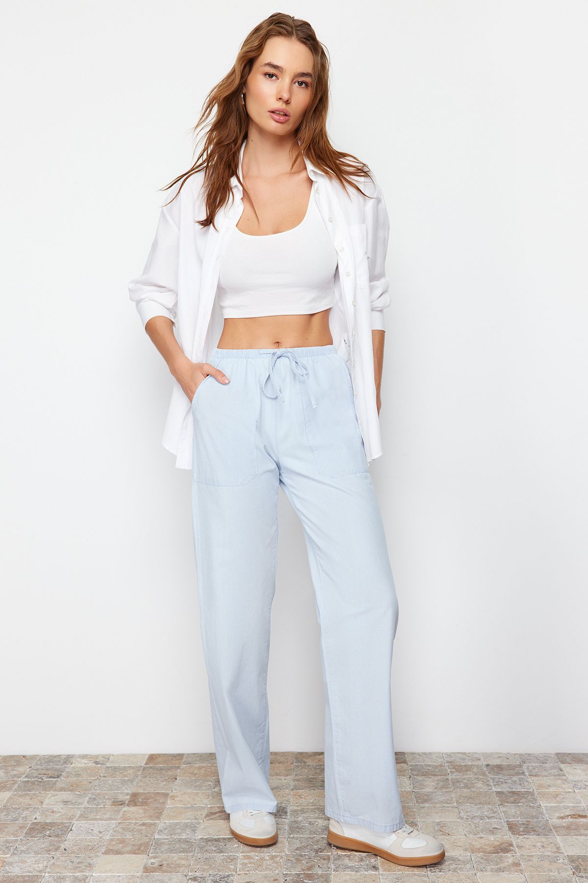 complete the look image