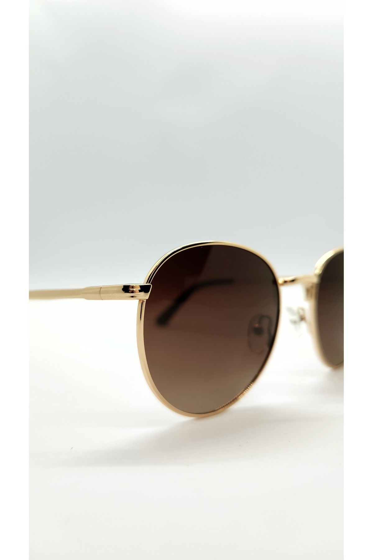 Obsess-Round Model Style Sunglasses 5