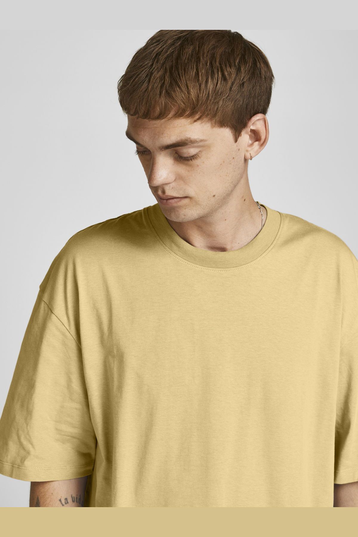 تی شرت زرد مردانه Jack & Jones Jorbrink Tee Ss Crew Neck Noos Jack & Jones
