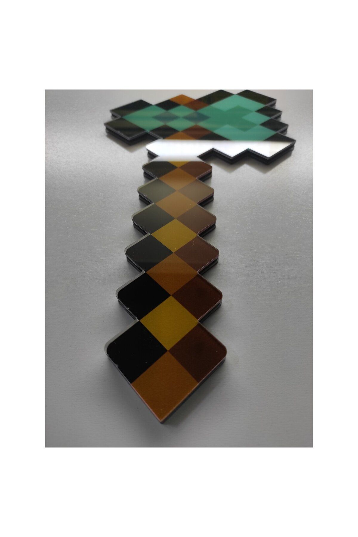 sommeow-sommeow Minecraft Diamond Axe Plexi Toy 3