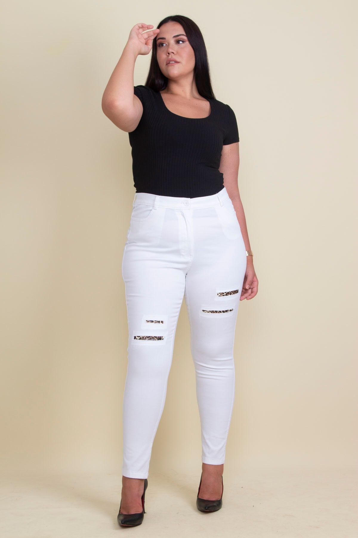 Şans Große Größen in Hose Weiß Slim Fast ausverkauft