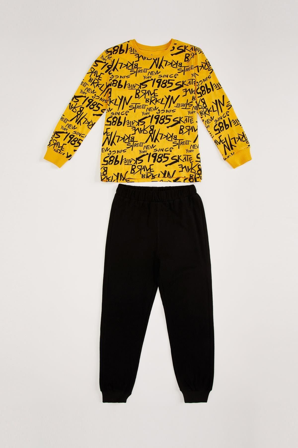 Defacto Erkek Cocuk Sehir Isimli Yazi Baskili Uzun Kollu Pijama Takimi Trendyol