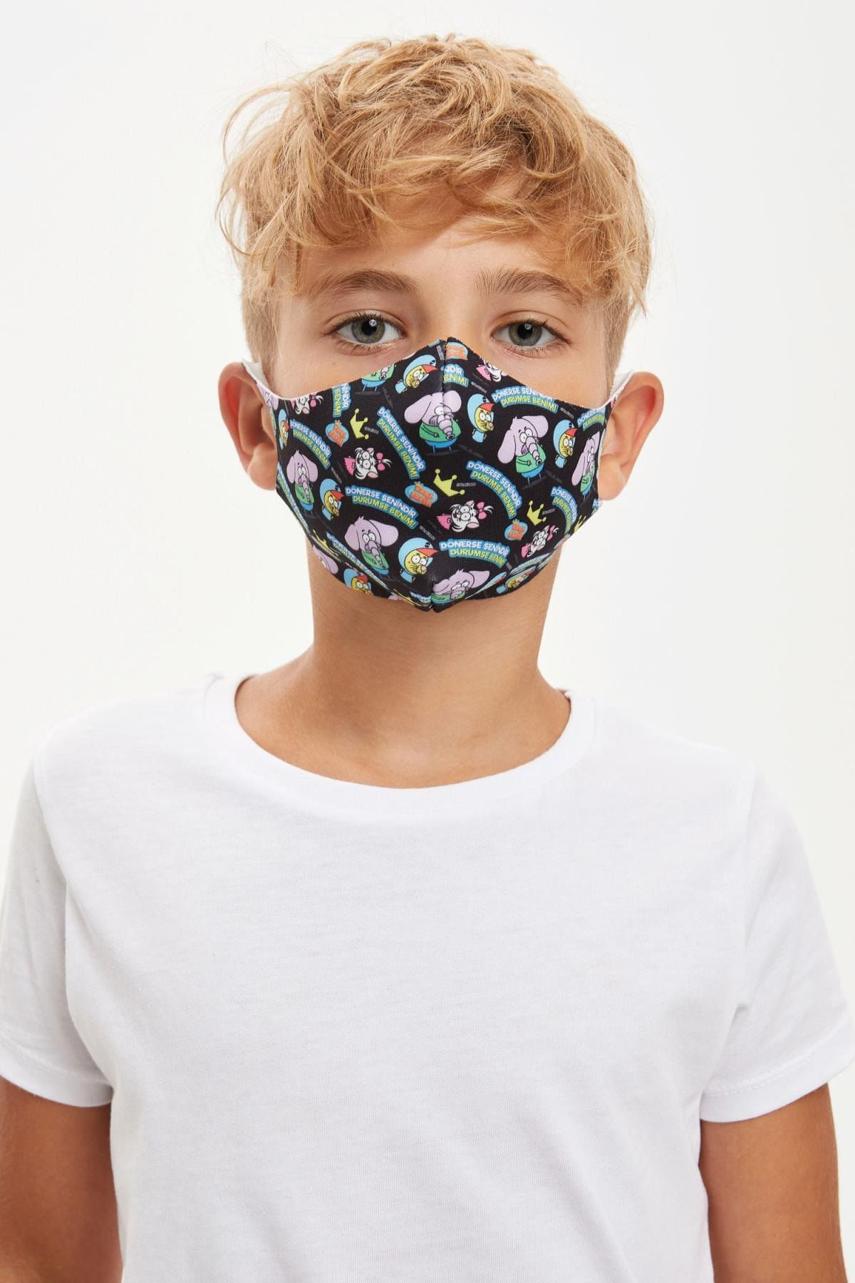Defacto Erkek White And Black Erkek Cocuk Kral Sakir Lisansli Yikanabilir Maske S5562a620wn Trendyol