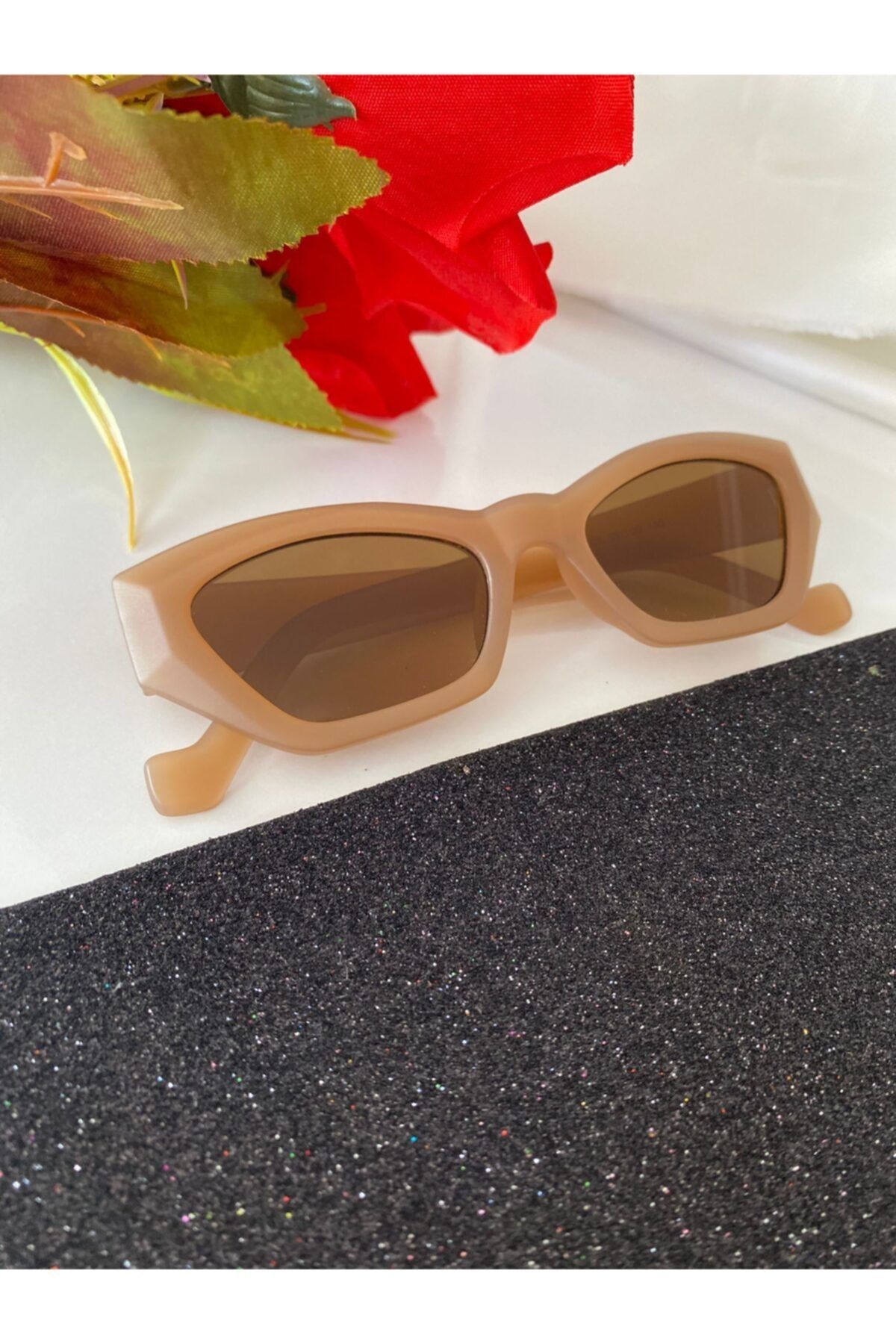 Makro Optik-Irina Shayk Model Glasses 3