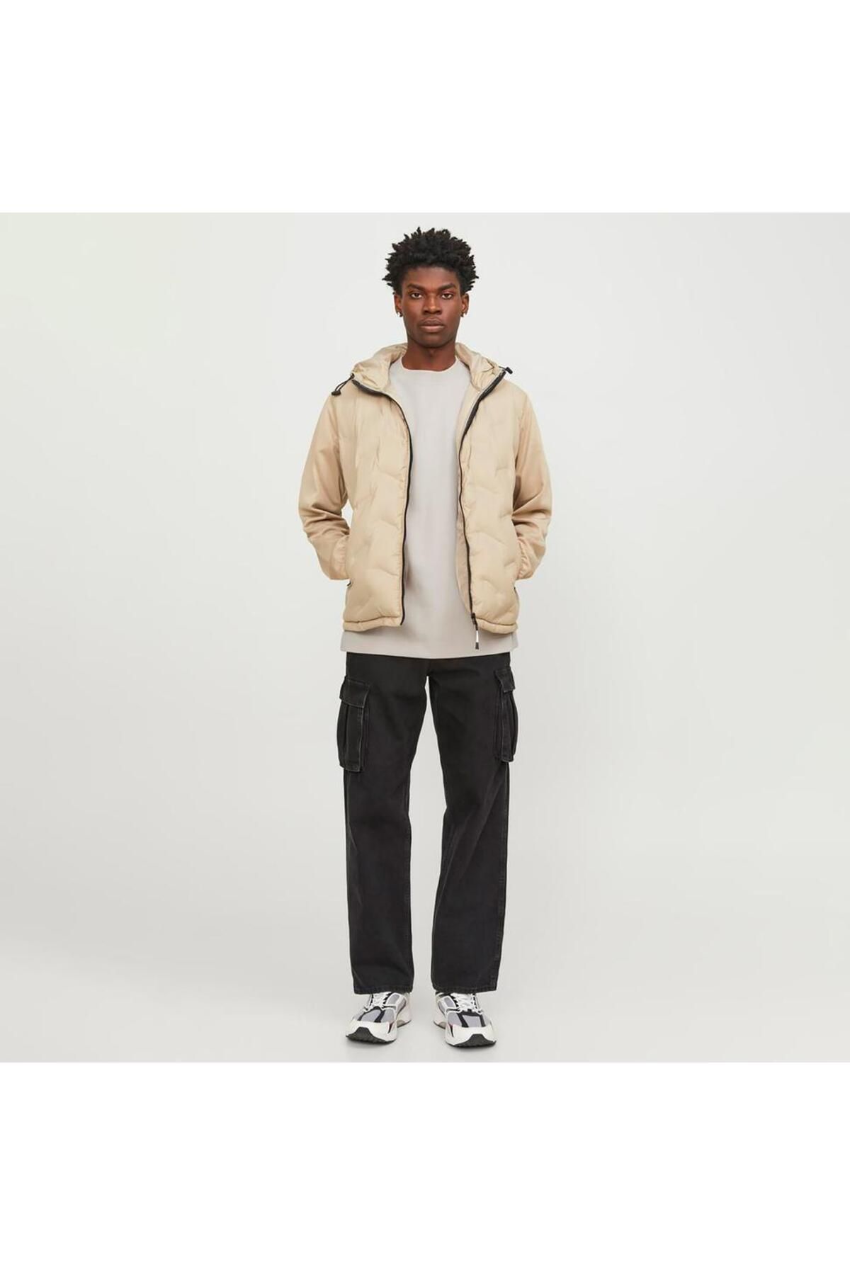 تی شرت نود مردانه کرم دکو MOM Jack Jones Jack & Jones