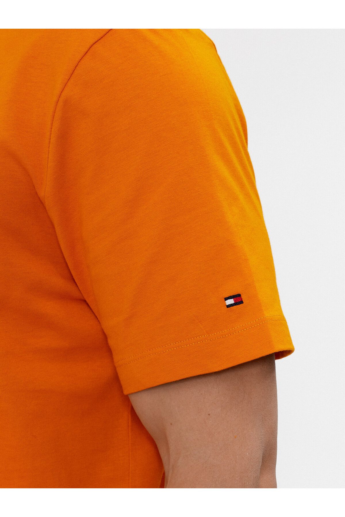 Tommy Hilfiger Men s Cotton Short Sleeve Round Neck Orange T Shirt MW0MW34391 SG3 Trendyol