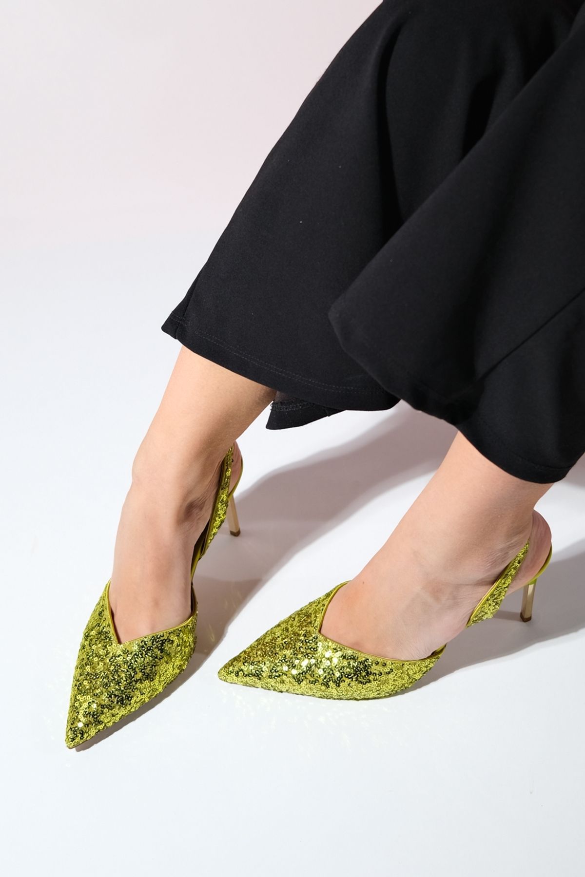 کفش مجلسی سبز زنانه Overas Green Wequined Ondernes بینی luvishoes