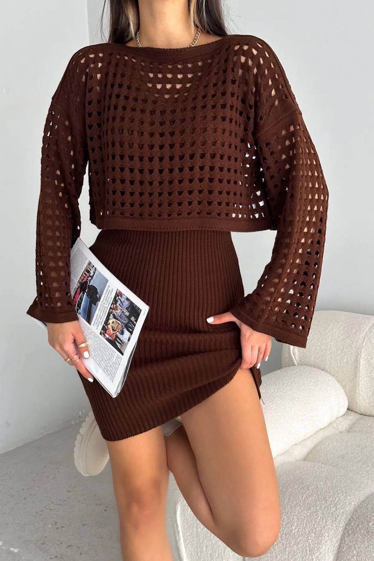 https://cdn.dsmcdn.com/ty1202/product/media/images/prod/SPM/PIM/20240310/22/a2ed43bc-1d86-34dc-8833-f3f0cf026e7c/1_org_zoom.jpg