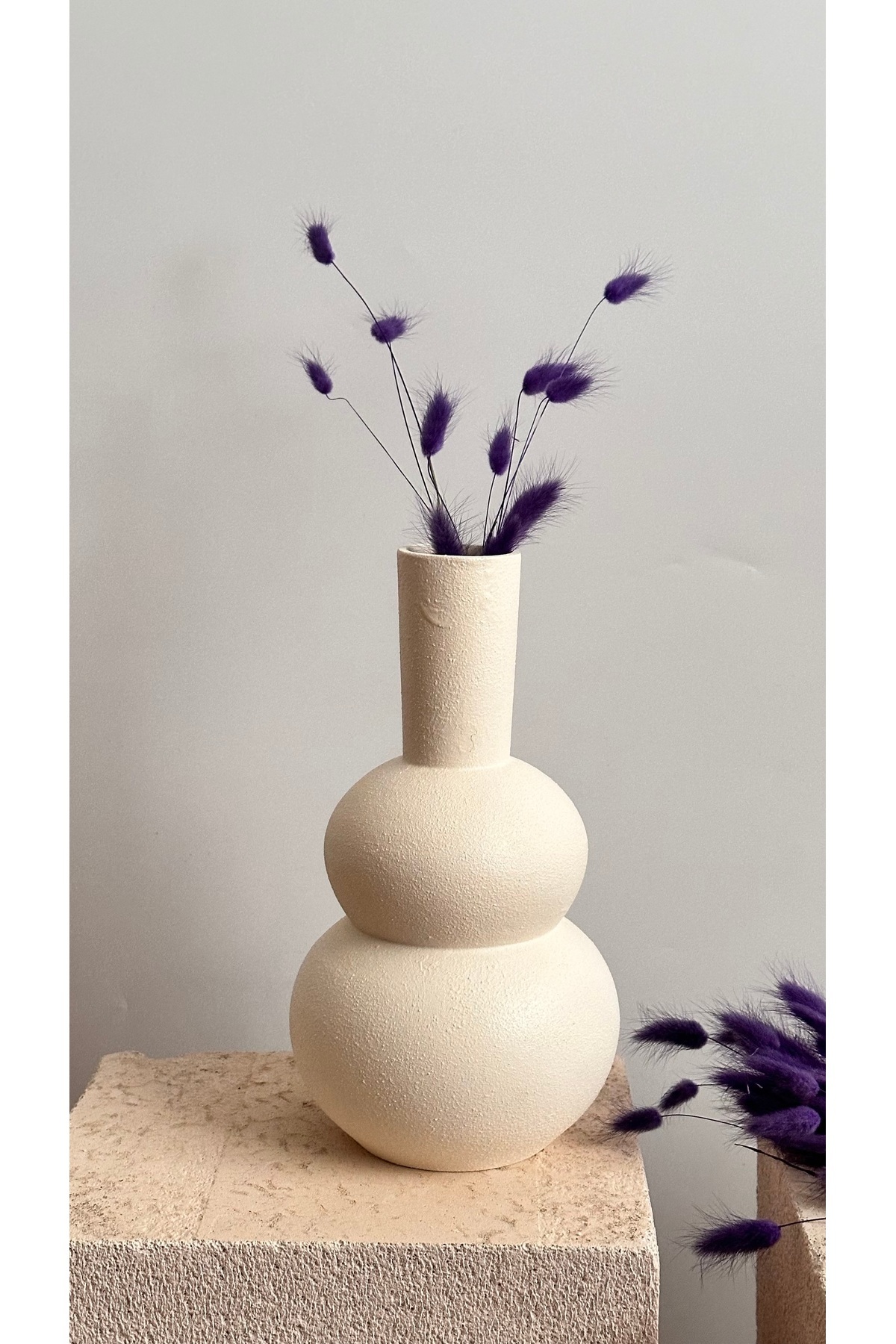 Liza Ceramic Vase Beige Textured Vase Scandinavian And Minimal Home Decoration Decorative Object