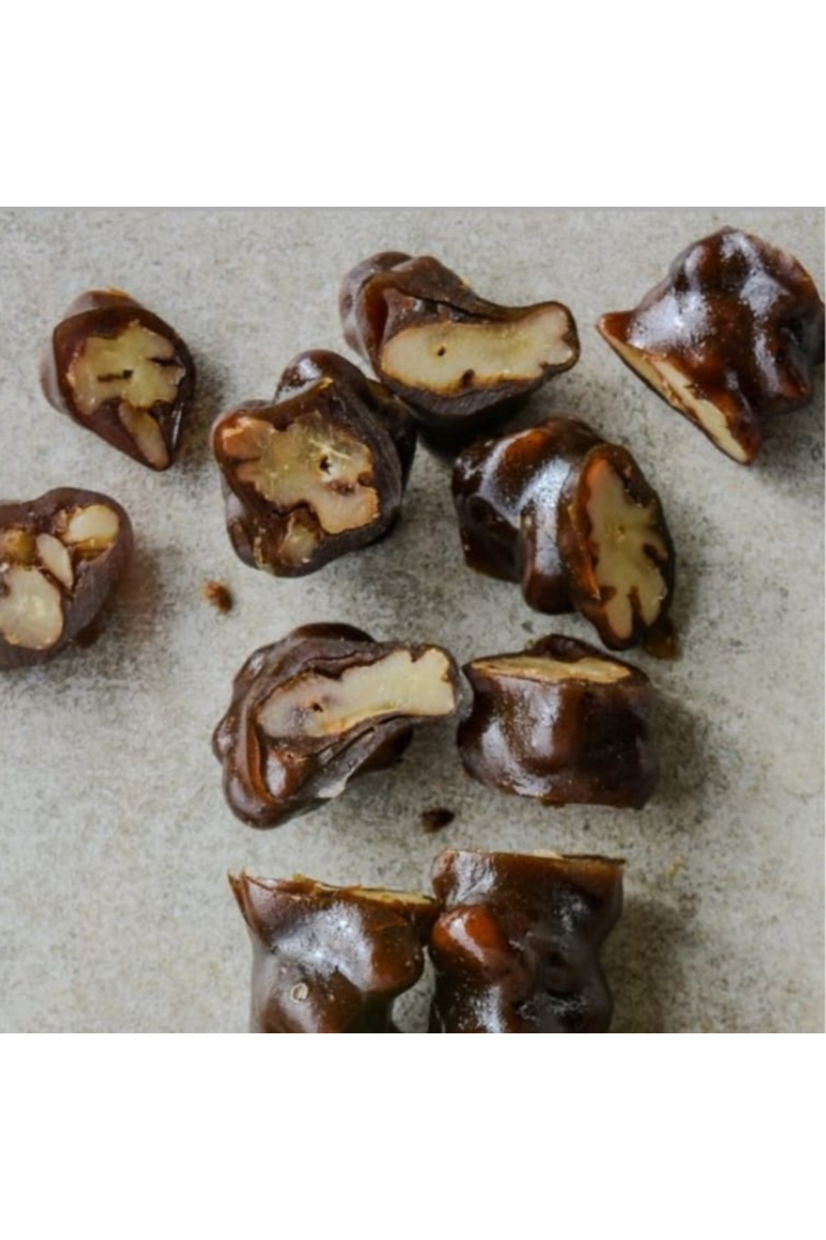 Kaptan`ın Ceviz Çiftliği Glütensiz ve Şeker İlavesiz Geleneksel Lezzet Cevizli Sucuk 200 g