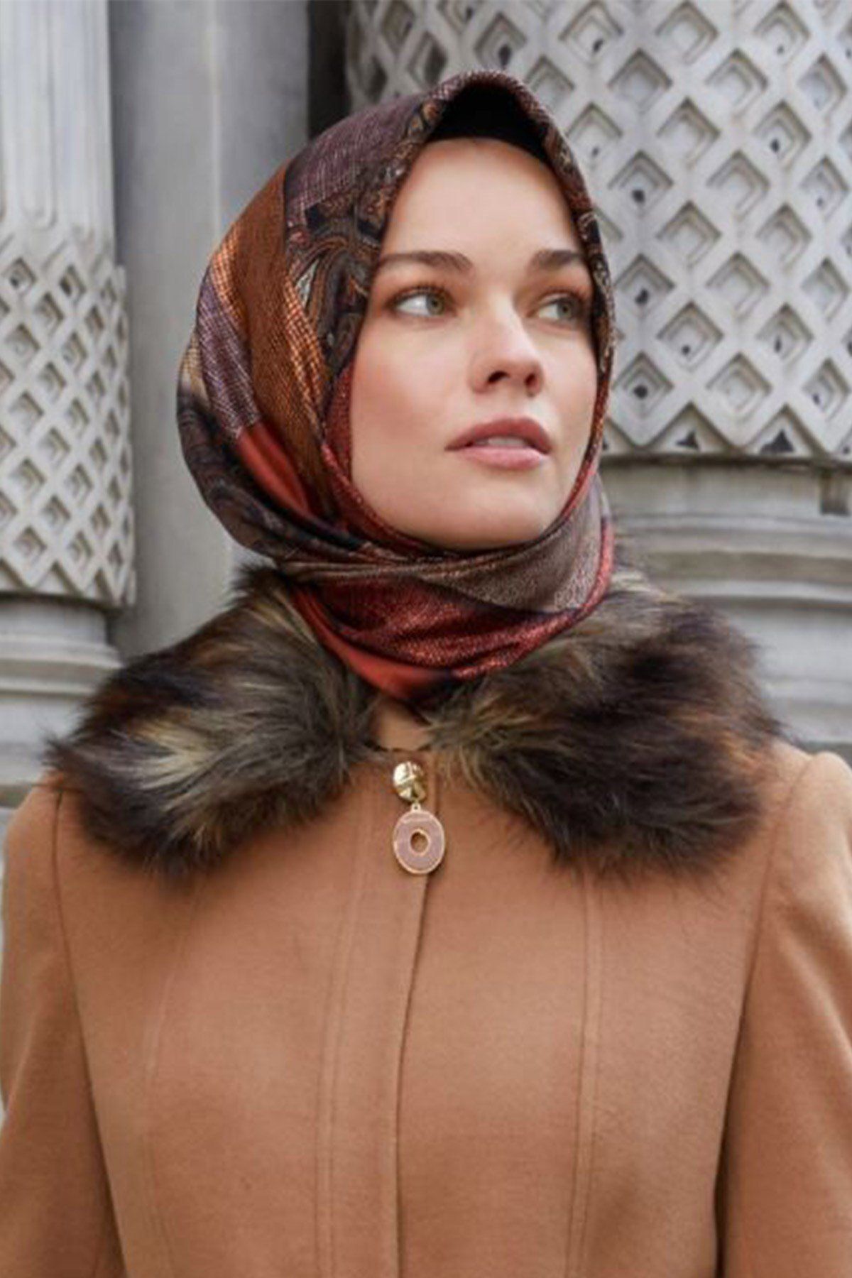 روسری چند رنگ روند فصل جدید پلی استر 90x90 Twill Tivil مدل Hijab Nagme محصول Levidor