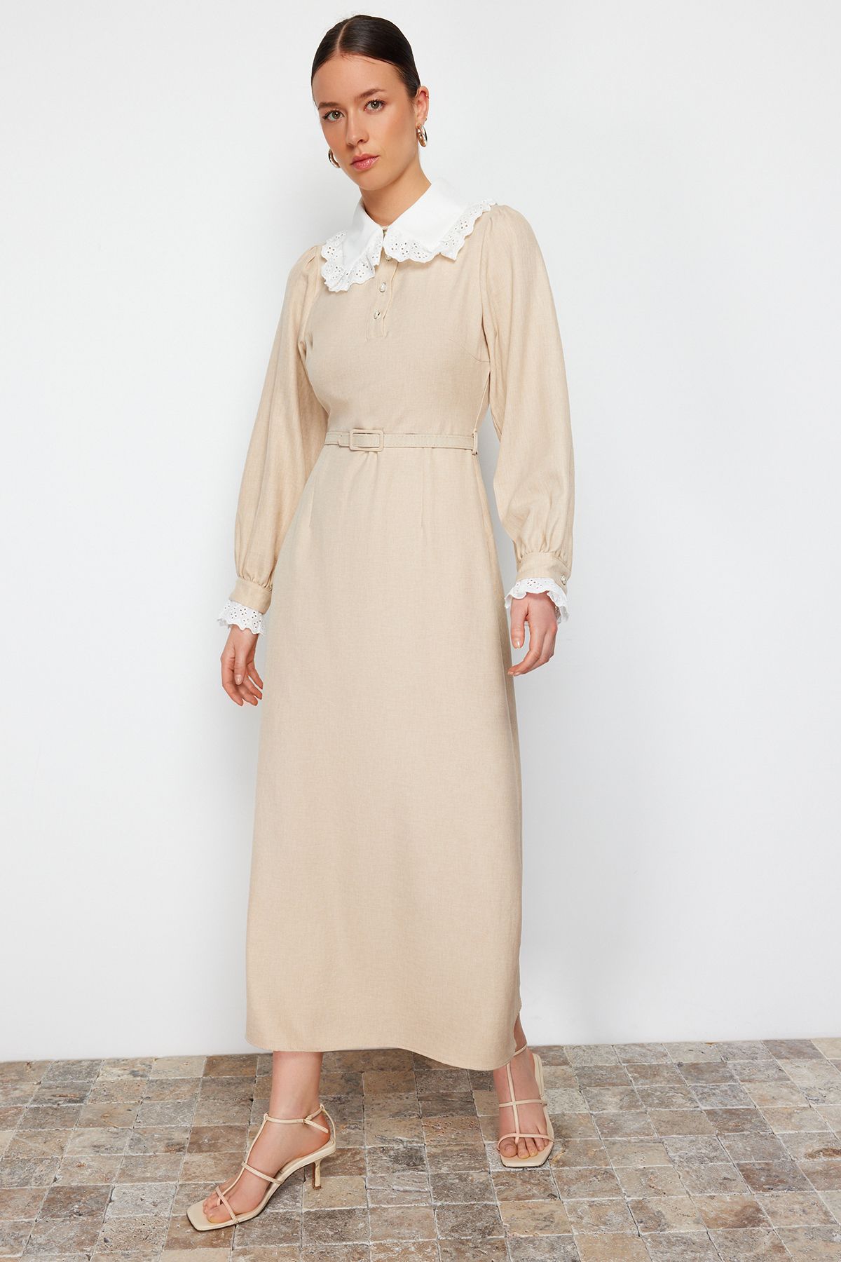 Trendyol Modest Beżowa Sukienka Z Koronką I Kołnierzykiem O Linii A Kobieta - 44